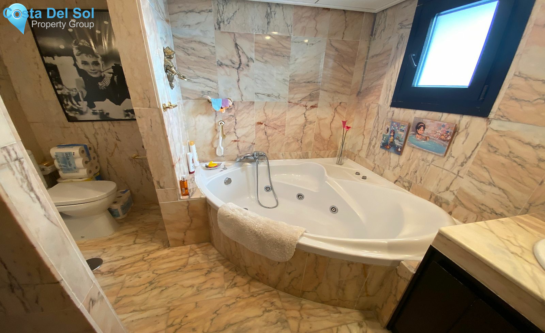 Middle Floor Apartment in Puerto Banús-1480038