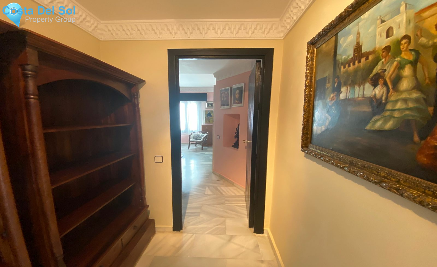 Middle Floor Apartment in Puerto Banús-1480041
