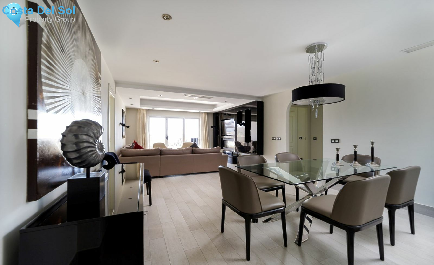Middle Floor Apartment in Puerto Banús-1482385