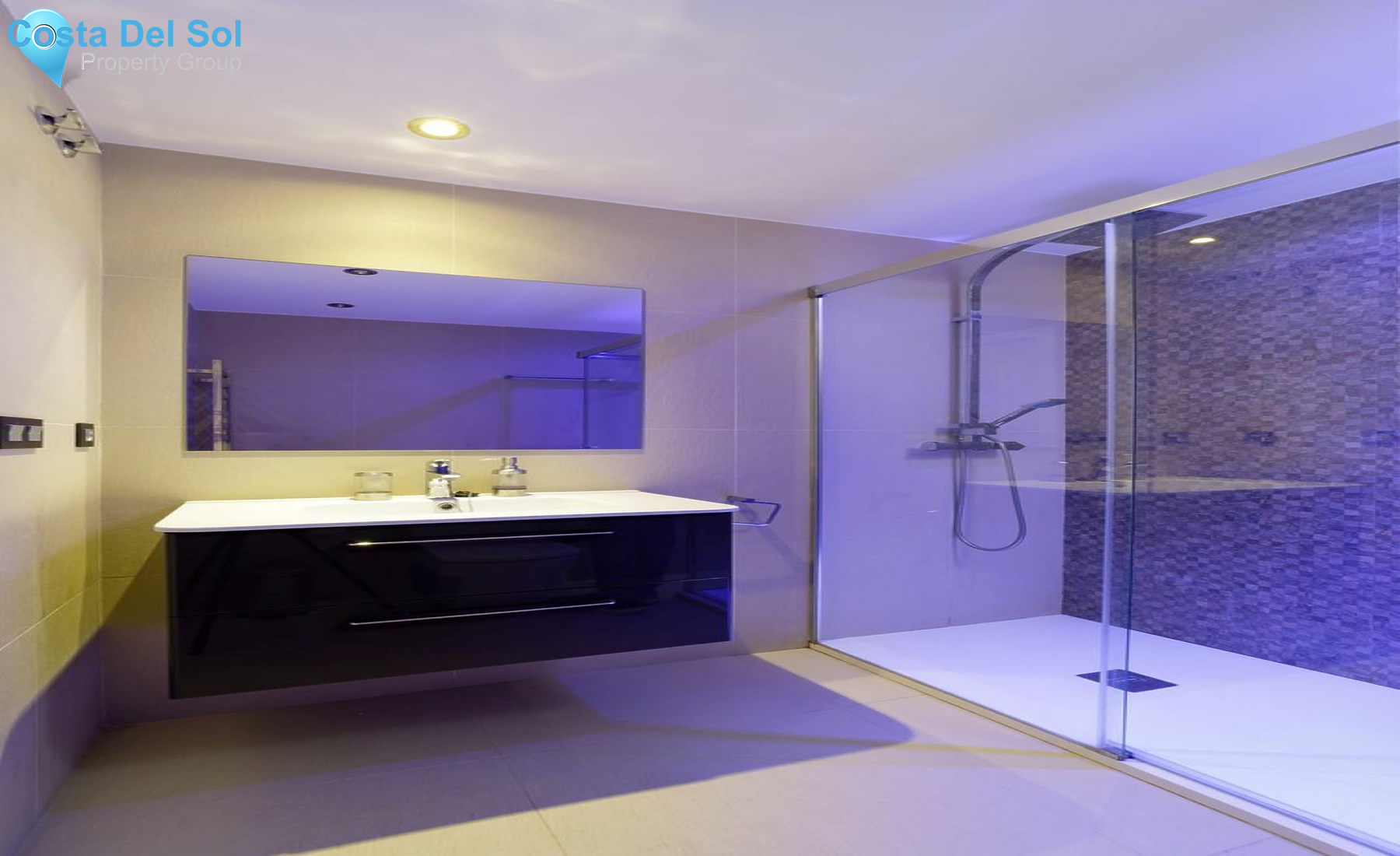 Middle Floor Apartment in Puerto Banús-1482395