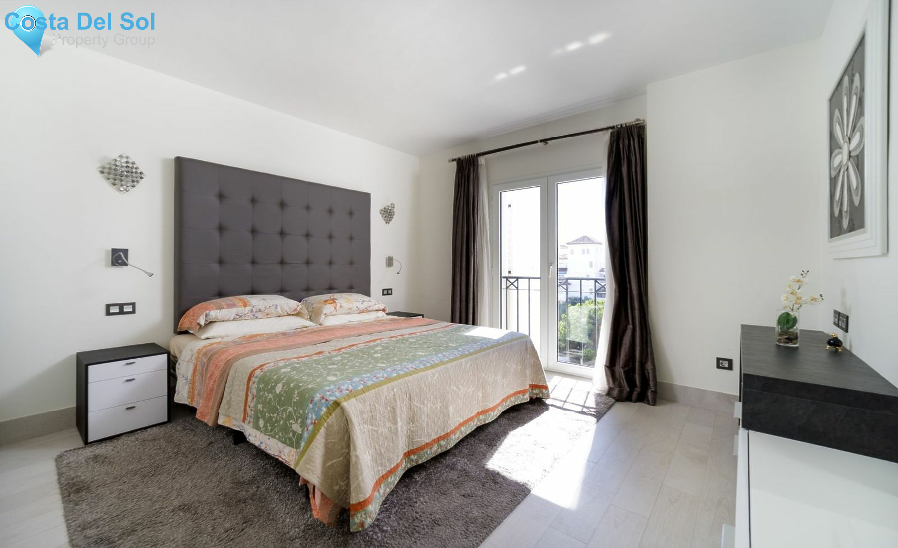 Middle Floor Apartment in Puerto Banús-1482392