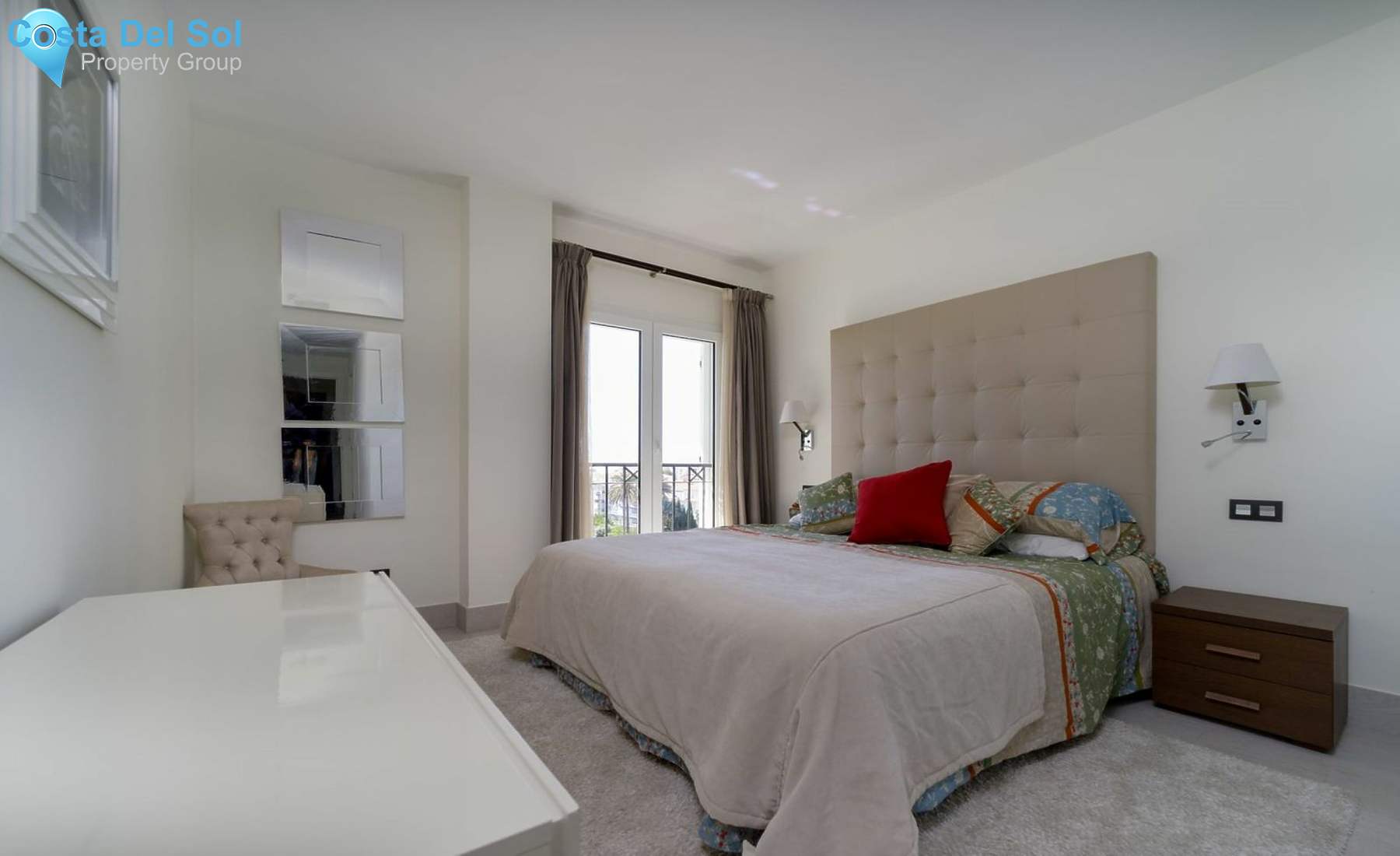 Middle Floor Apartment in Puerto Banús-1482393