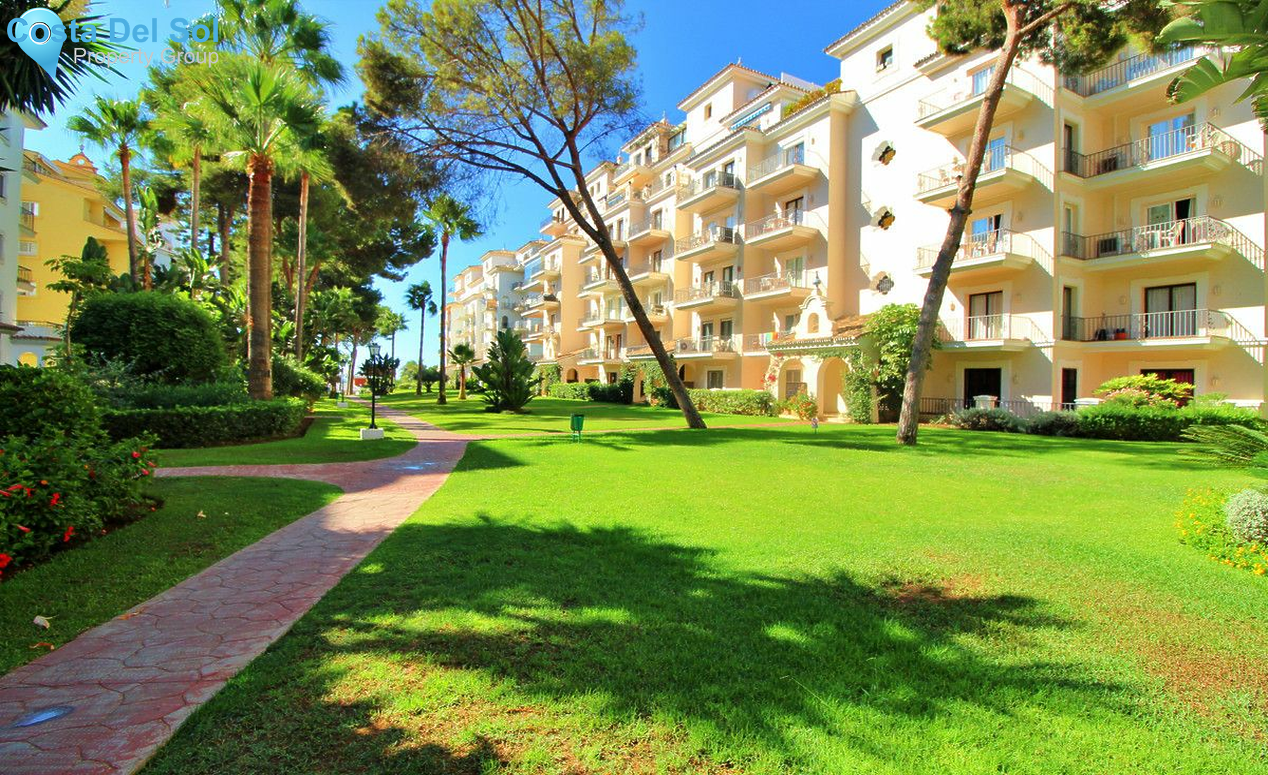 Middle Floor Apartment in Puerto Banús-1487670