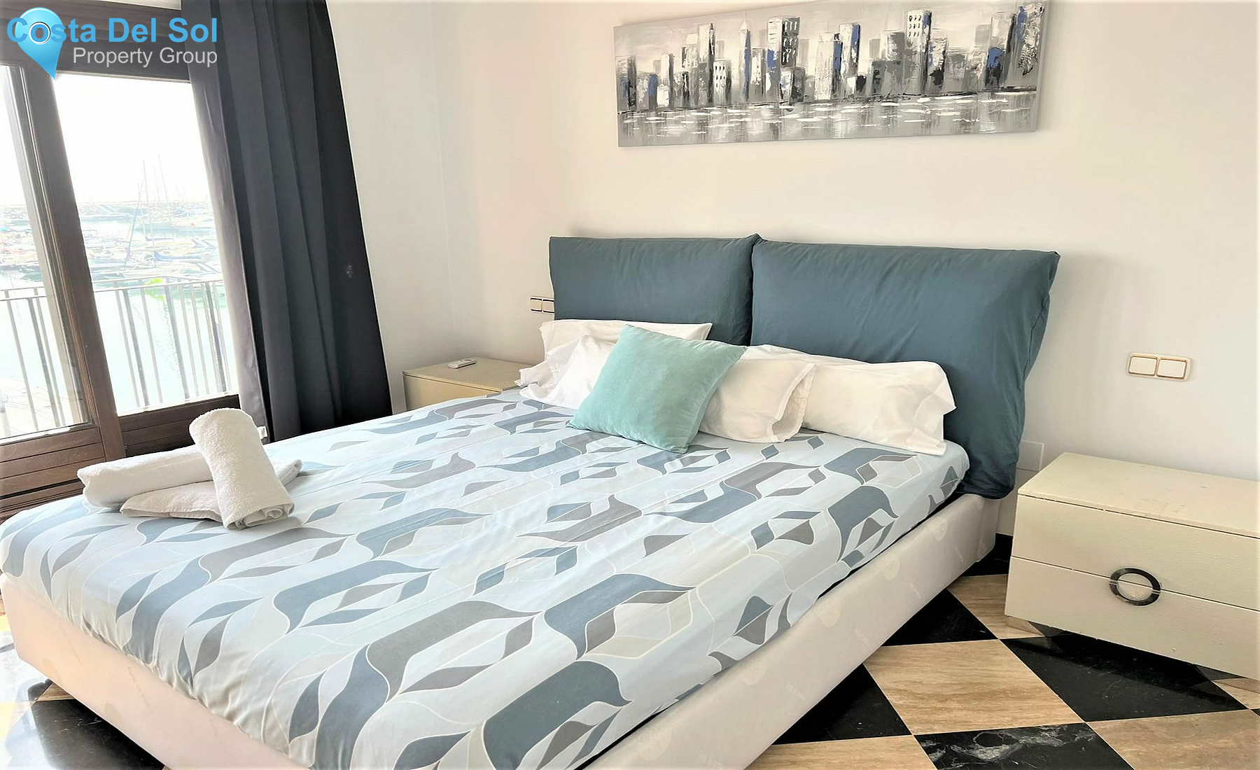 Middle Floor Apartment in Puerto Banús-1496677