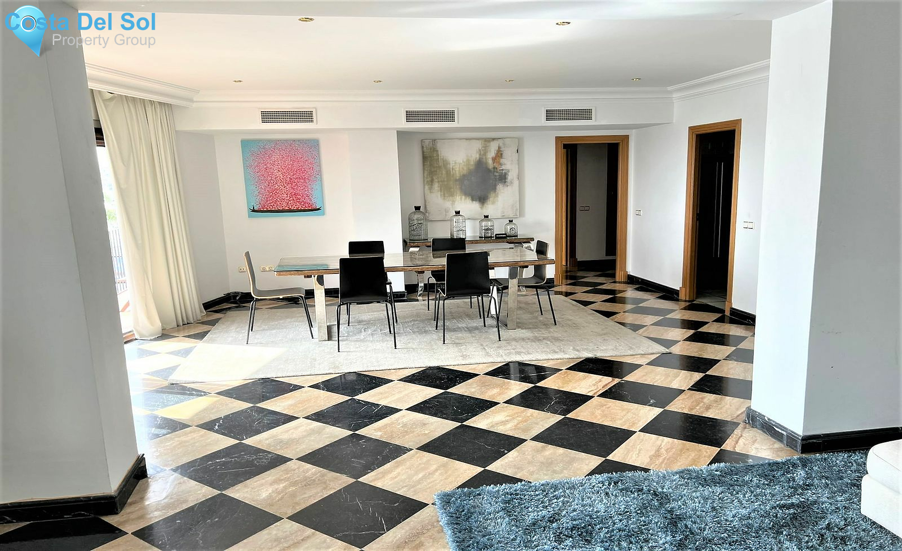 Middle Floor Apartment in Puerto Banús-1496673