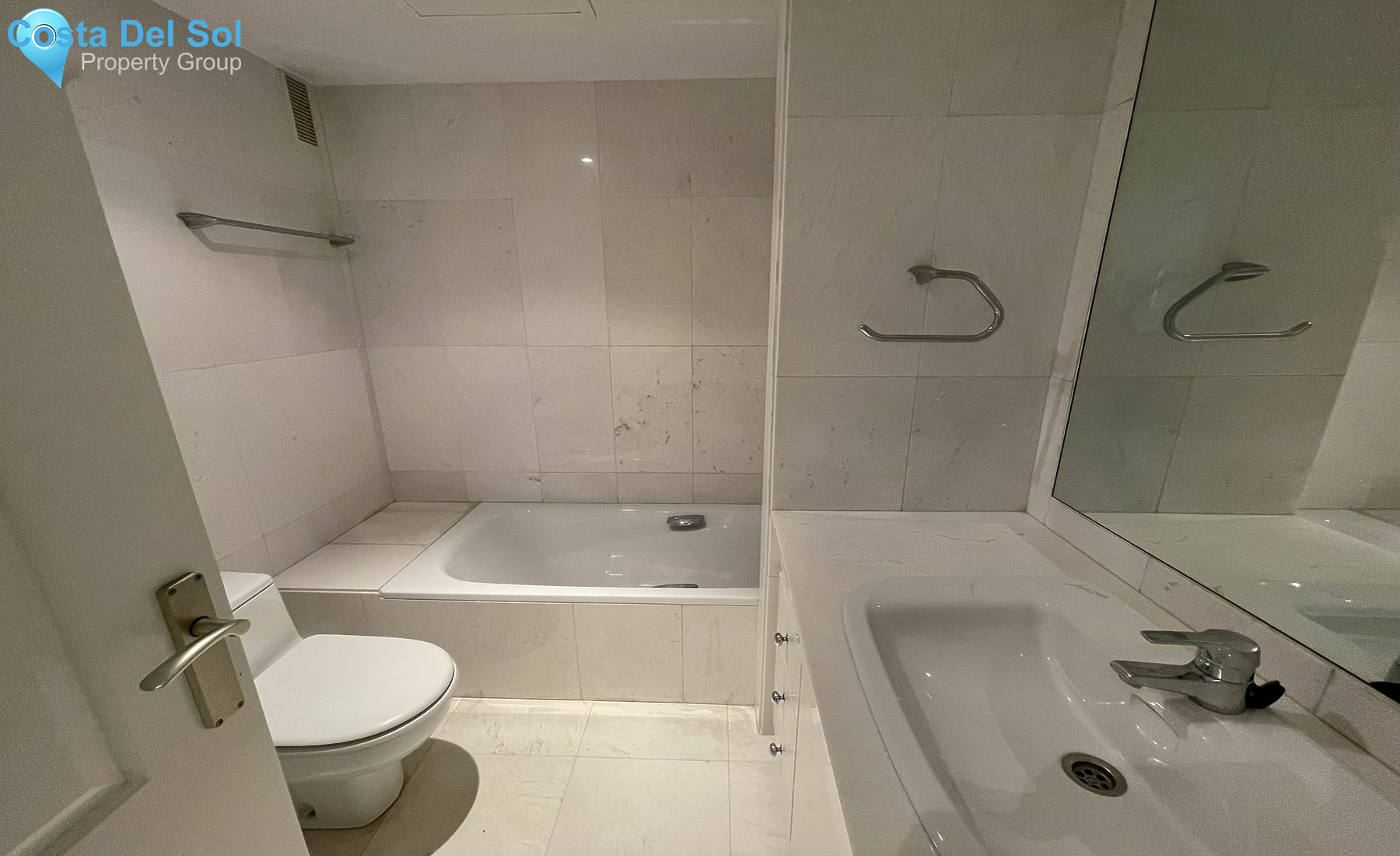 Middle Floor Apartment in Puerto Banús-1517884