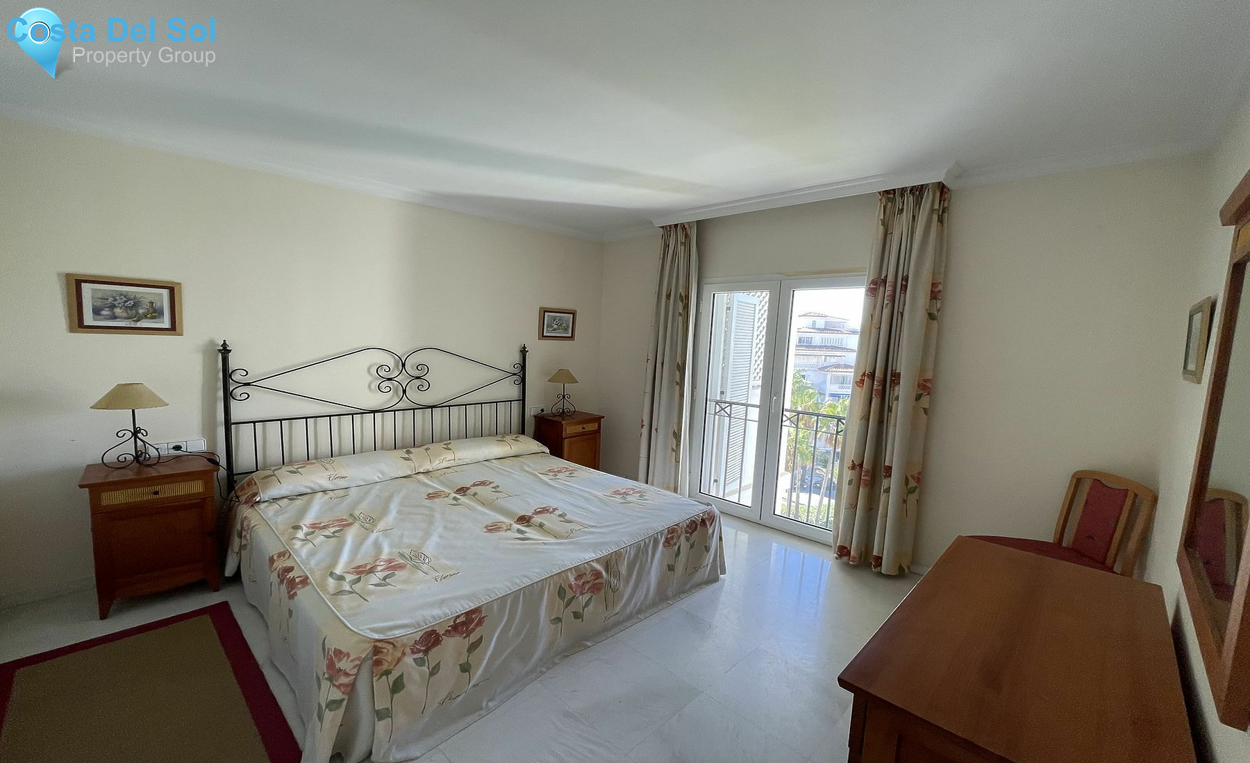 Middle Floor Apartment in Puerto Banús-1517878