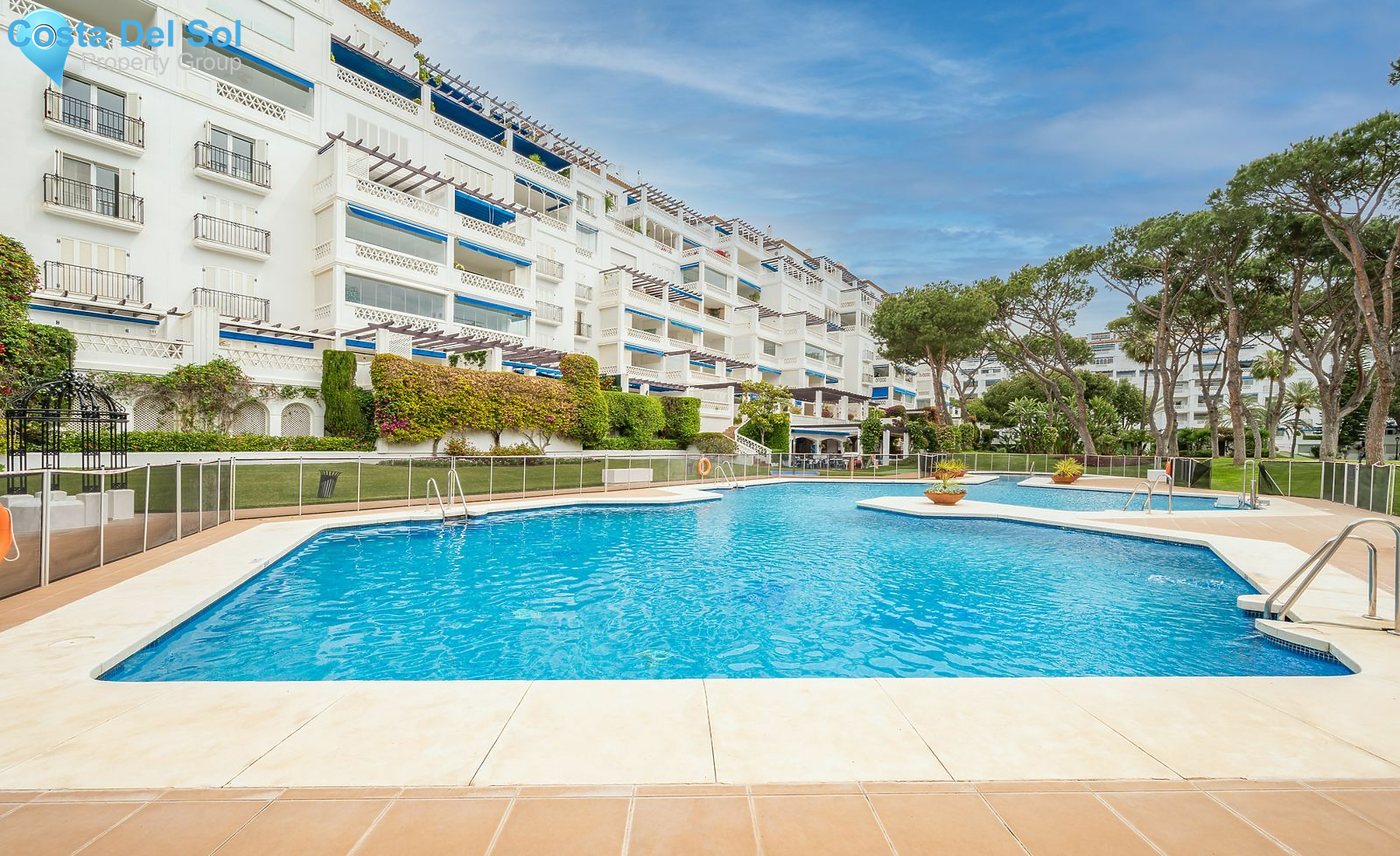 Middle Floor Apartment in Puerto Banús