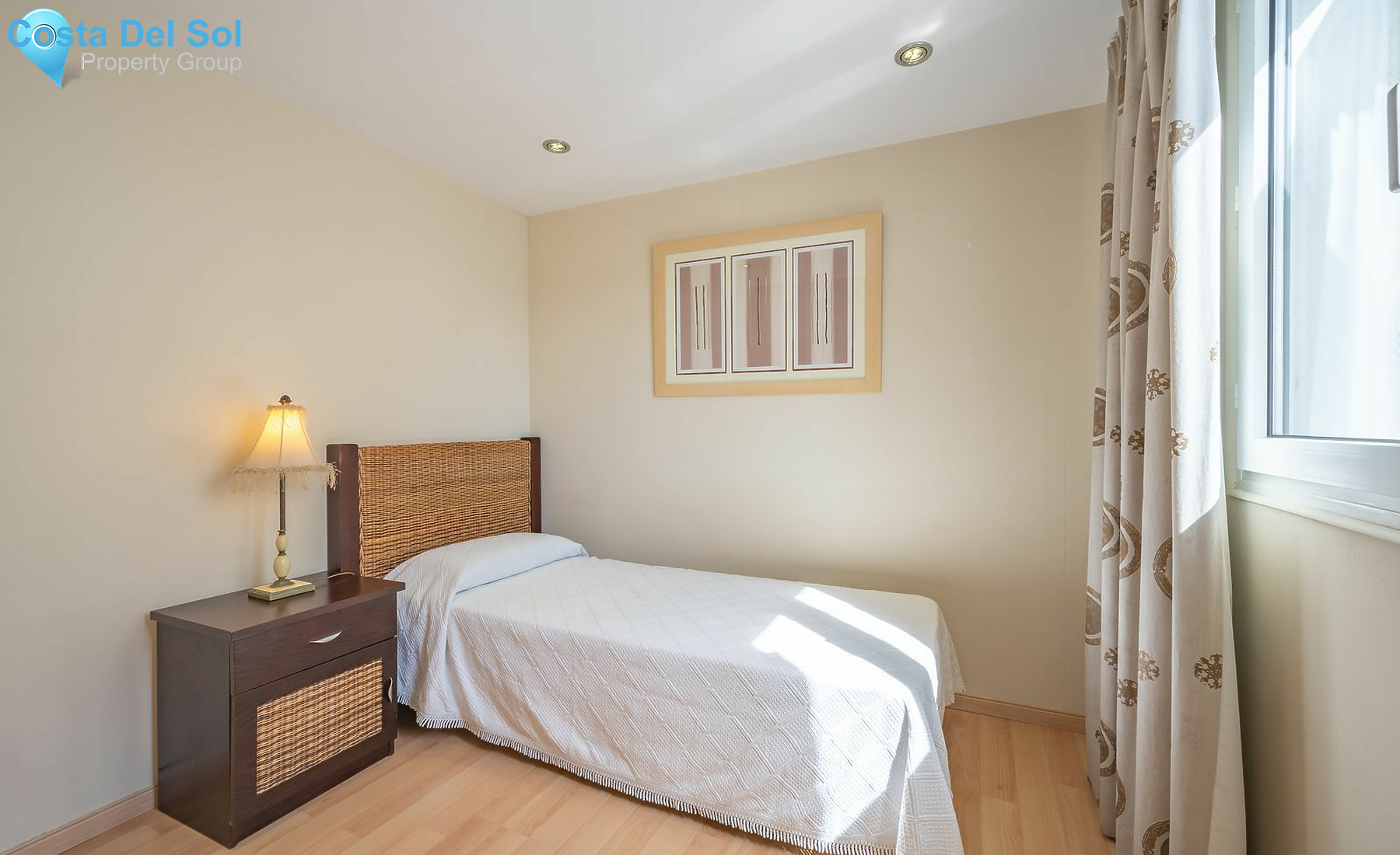 Middle Floor Apartment in Puerto Banús-1545008