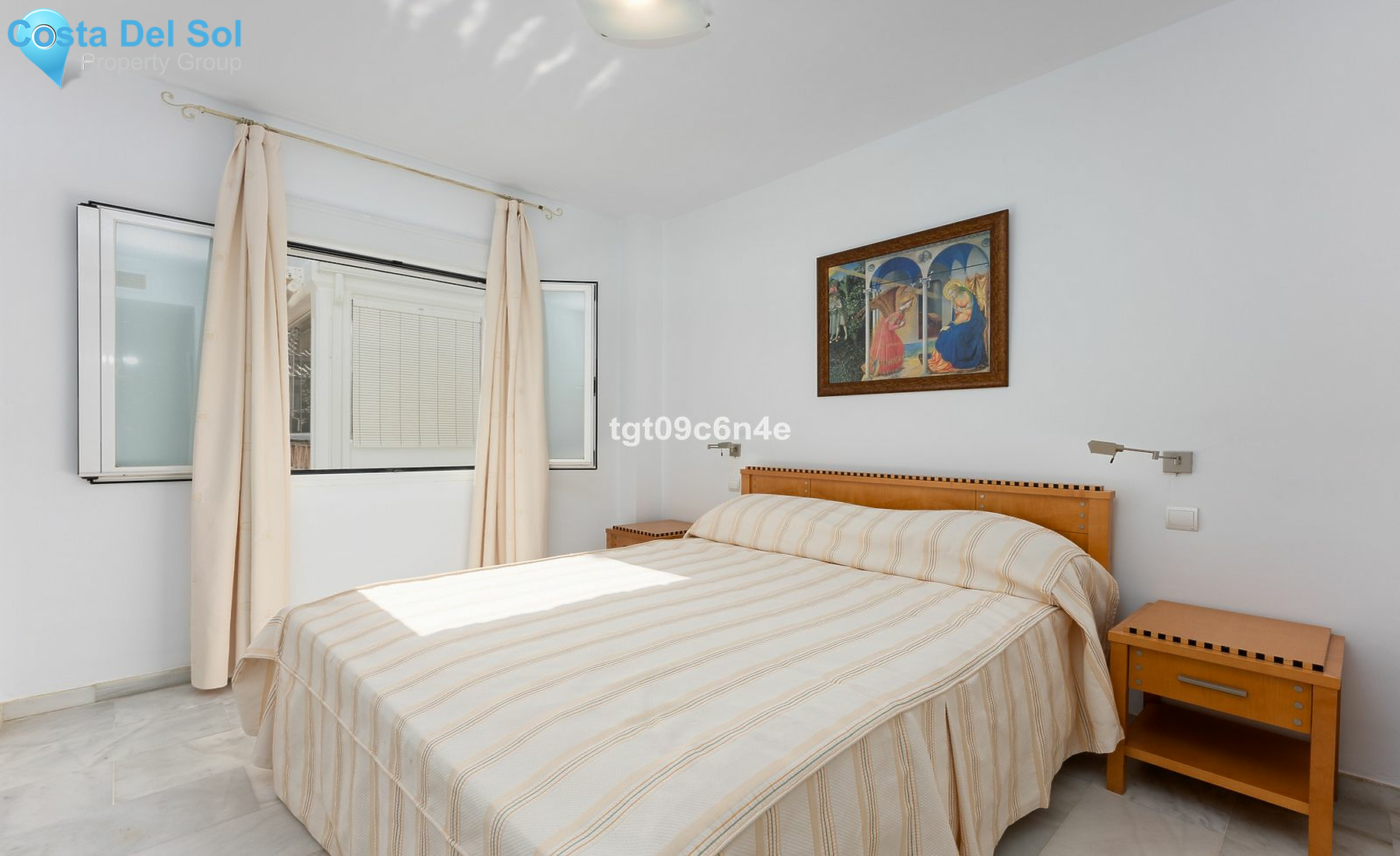 Middle Floor Apartment in Puerto Banús-1550906