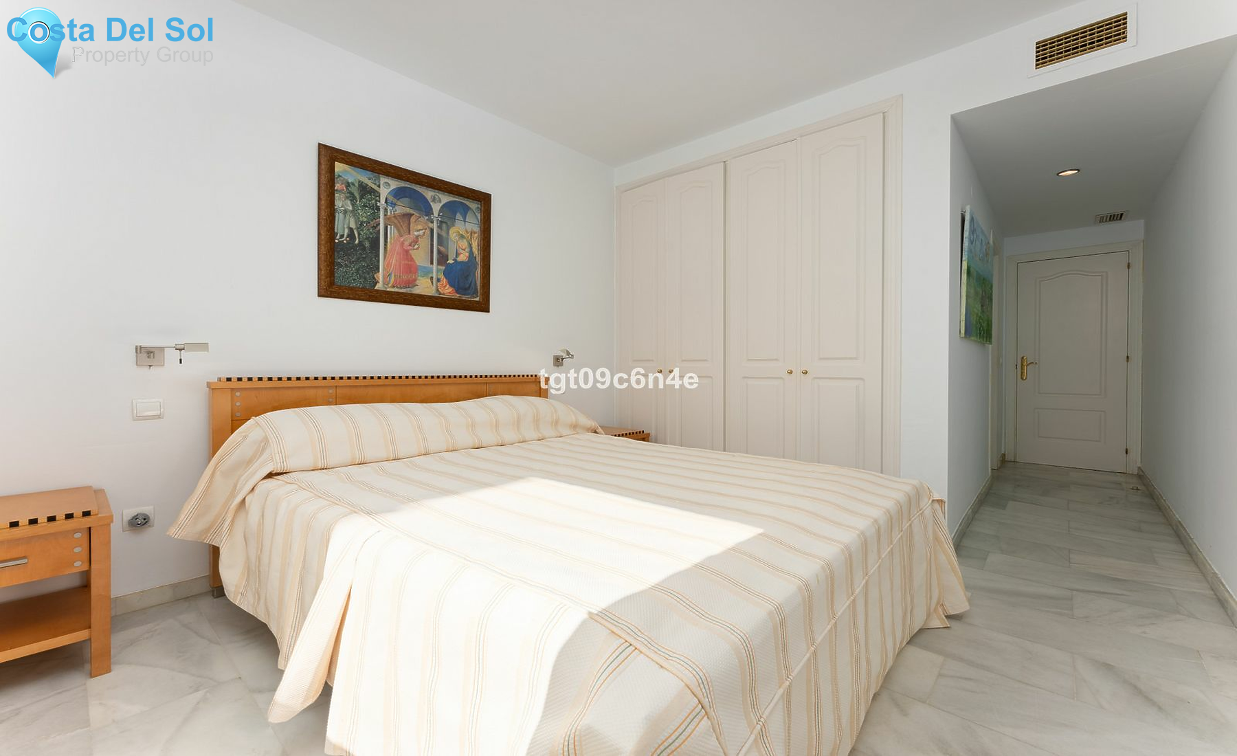 Middle Floor Apartment in Puerto Banús-1550909