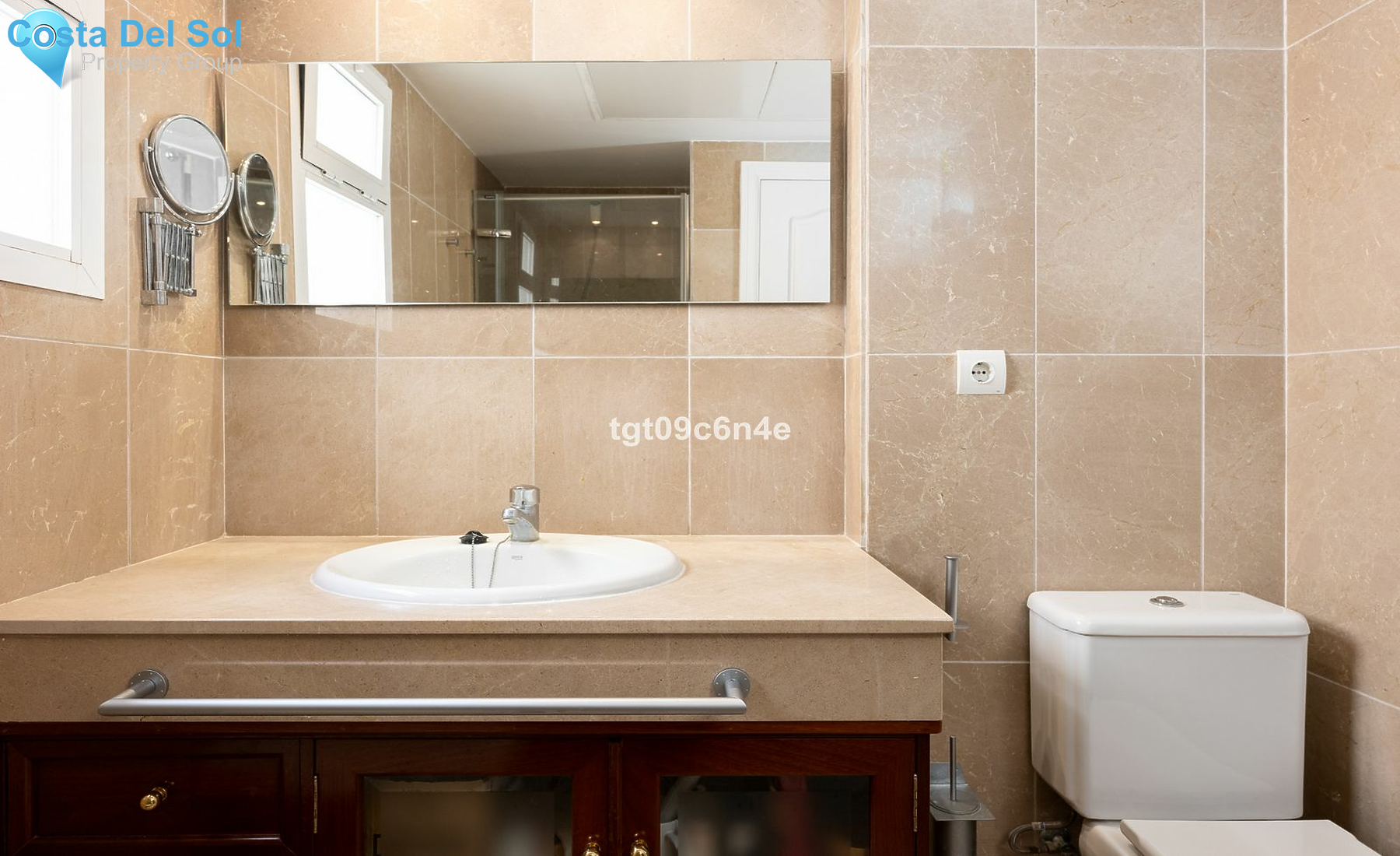 Middle Floor Apartment in Puerto Banús-1550911