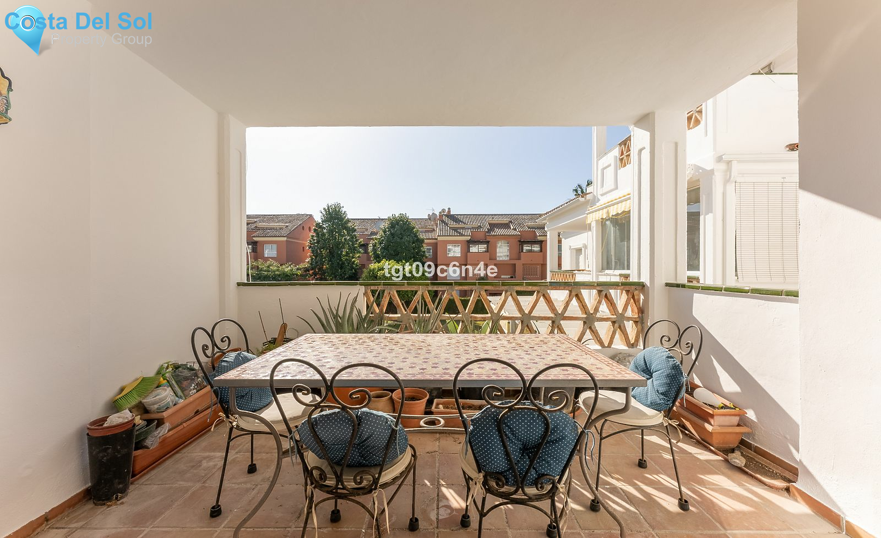 Middle Floor Apartment in Puerto Banús-1550895