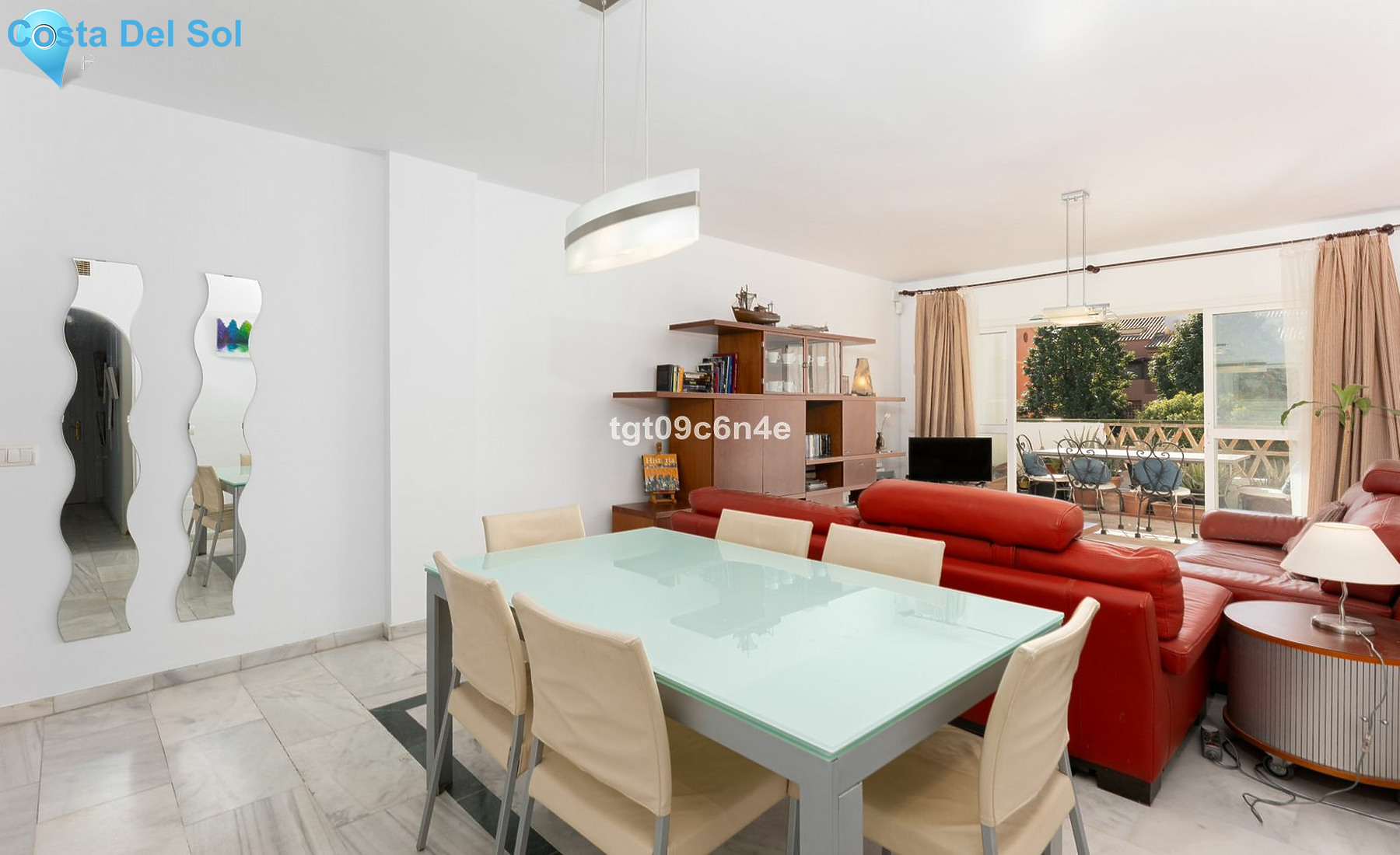 Middle Floor Apartment in Puerto Banús-1550897