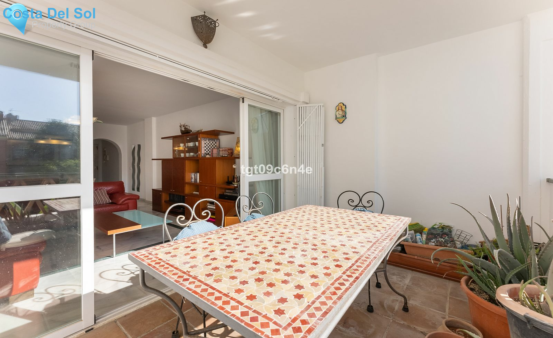 Middle Floor Apartment in Puerto Banús-1550899