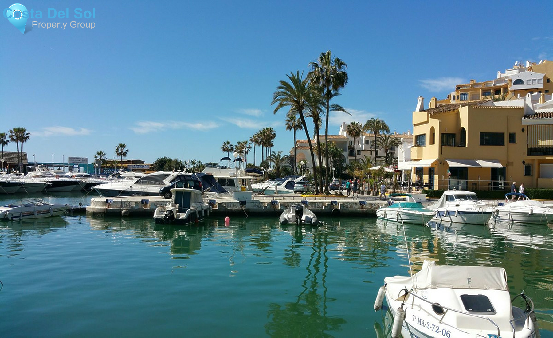 Middle Floor Apartment in Puerto de Cabopino-1272933