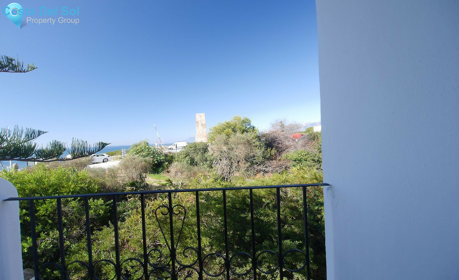Middle Floor Apartment in Puerto de Cabopino-1272924