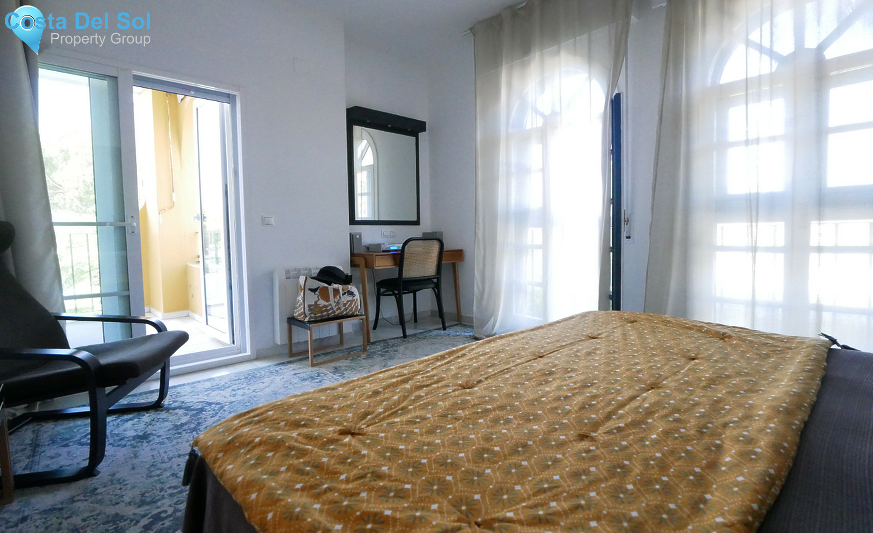 Middle Floor Apartment in Puerto de Cabopino-1347191