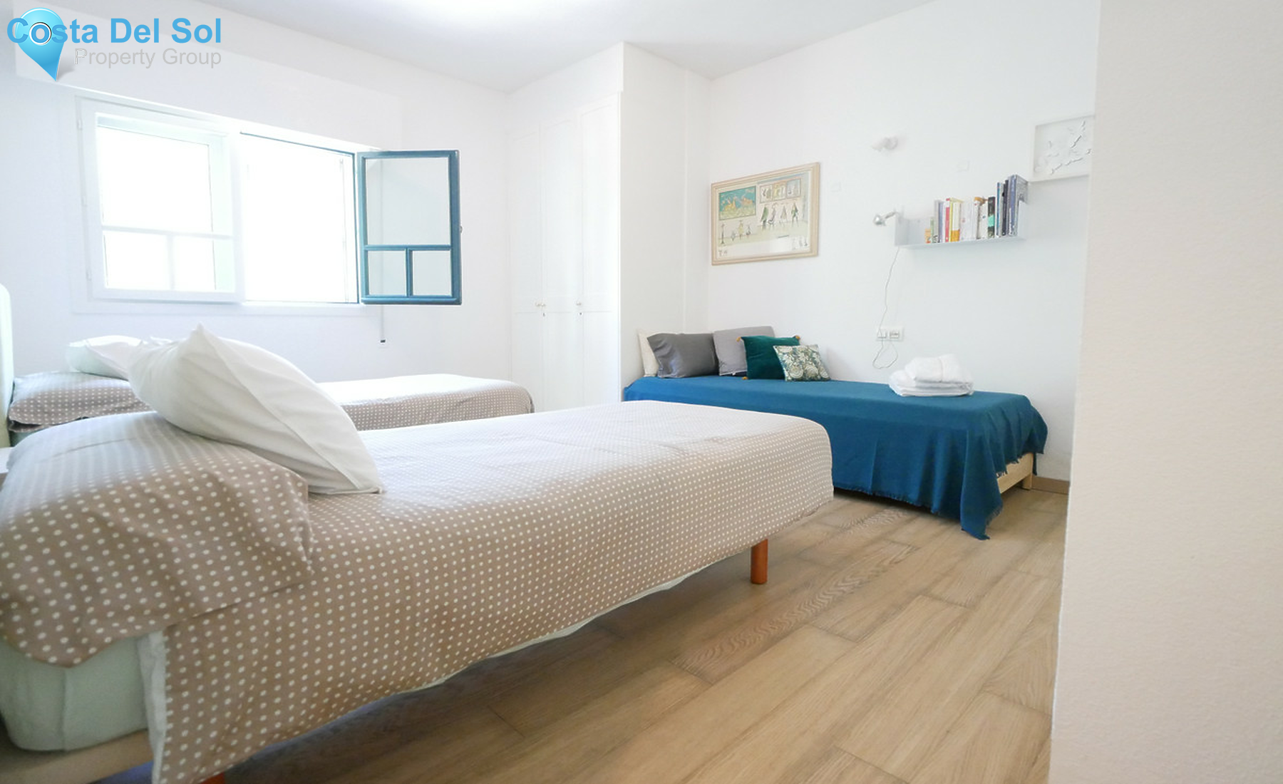 Middle Floor Apartment in Puerto de Cabopino-1347194