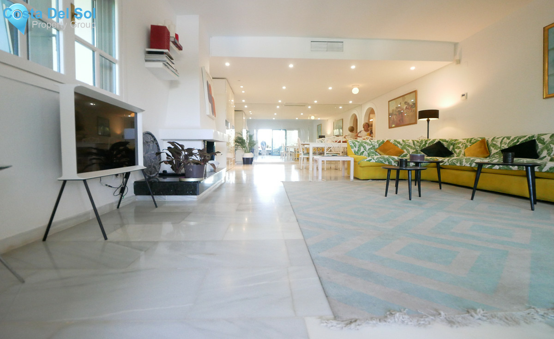 Middle Floor Apartment in Puerto de Cabopino-1347183