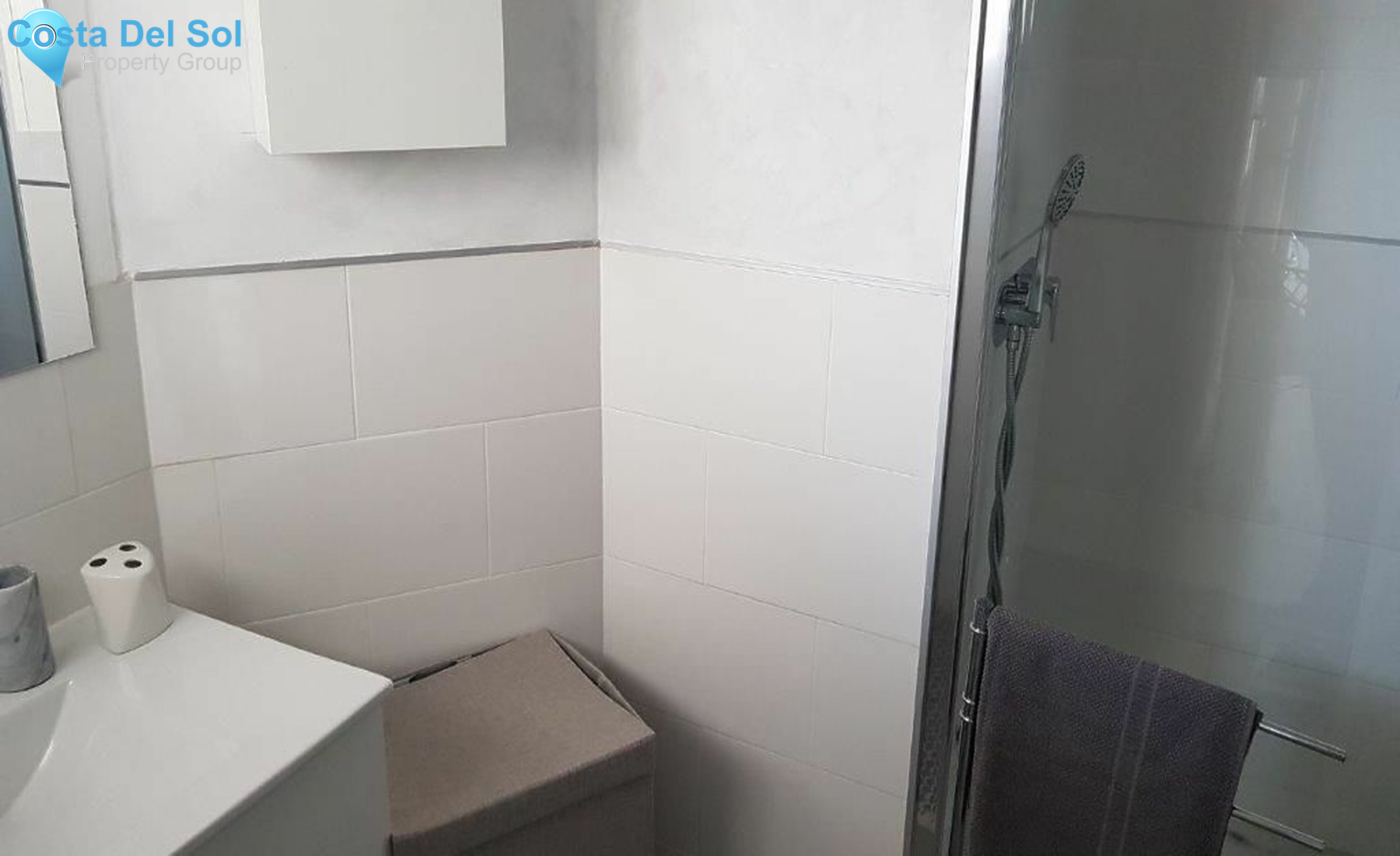 Middle Floor Apartment in Puerto de Cabopino-1136672