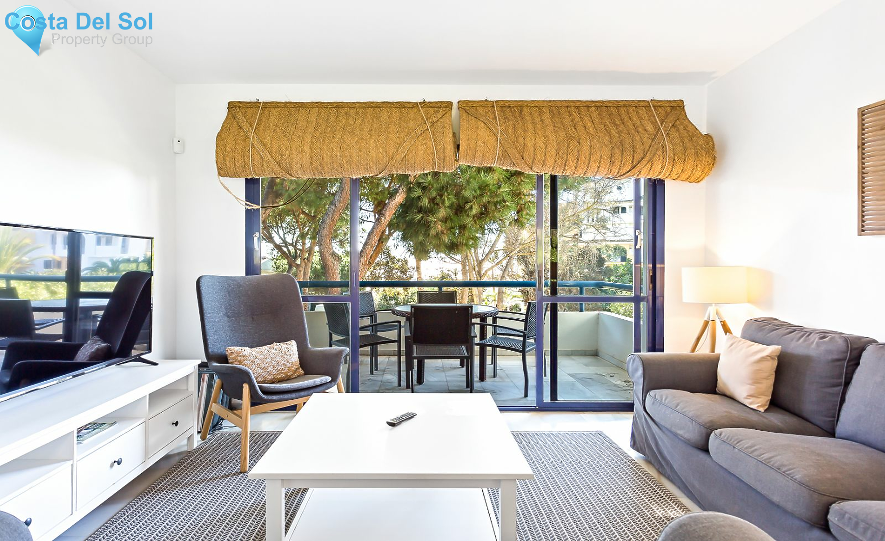 Middle Floor Apartment in Puerto de Cabopino-1206043