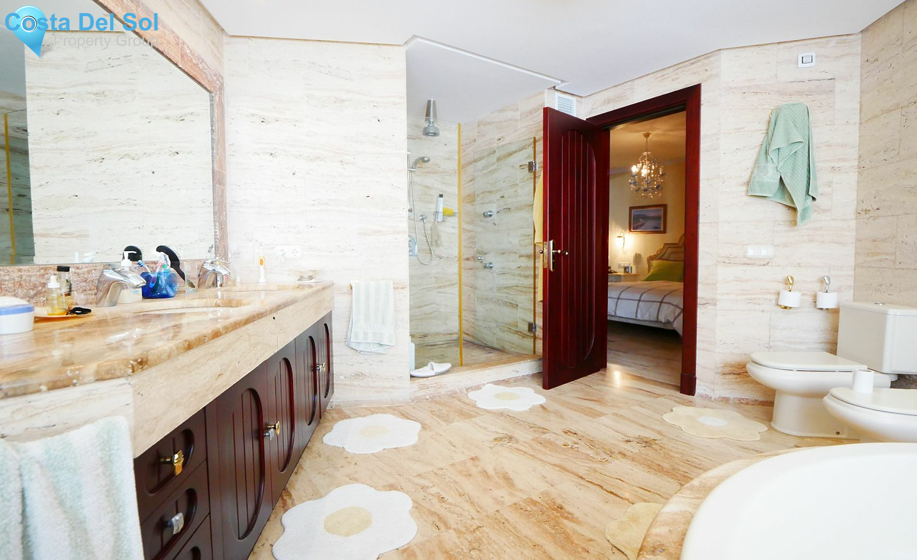Middle Floor Apartment in Puerto de Cabopino-1229039