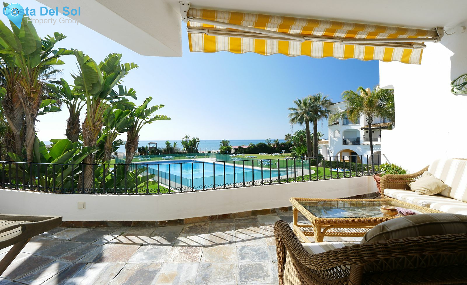 Middle Floor Apartment in Puerto de Cabopino-1229024