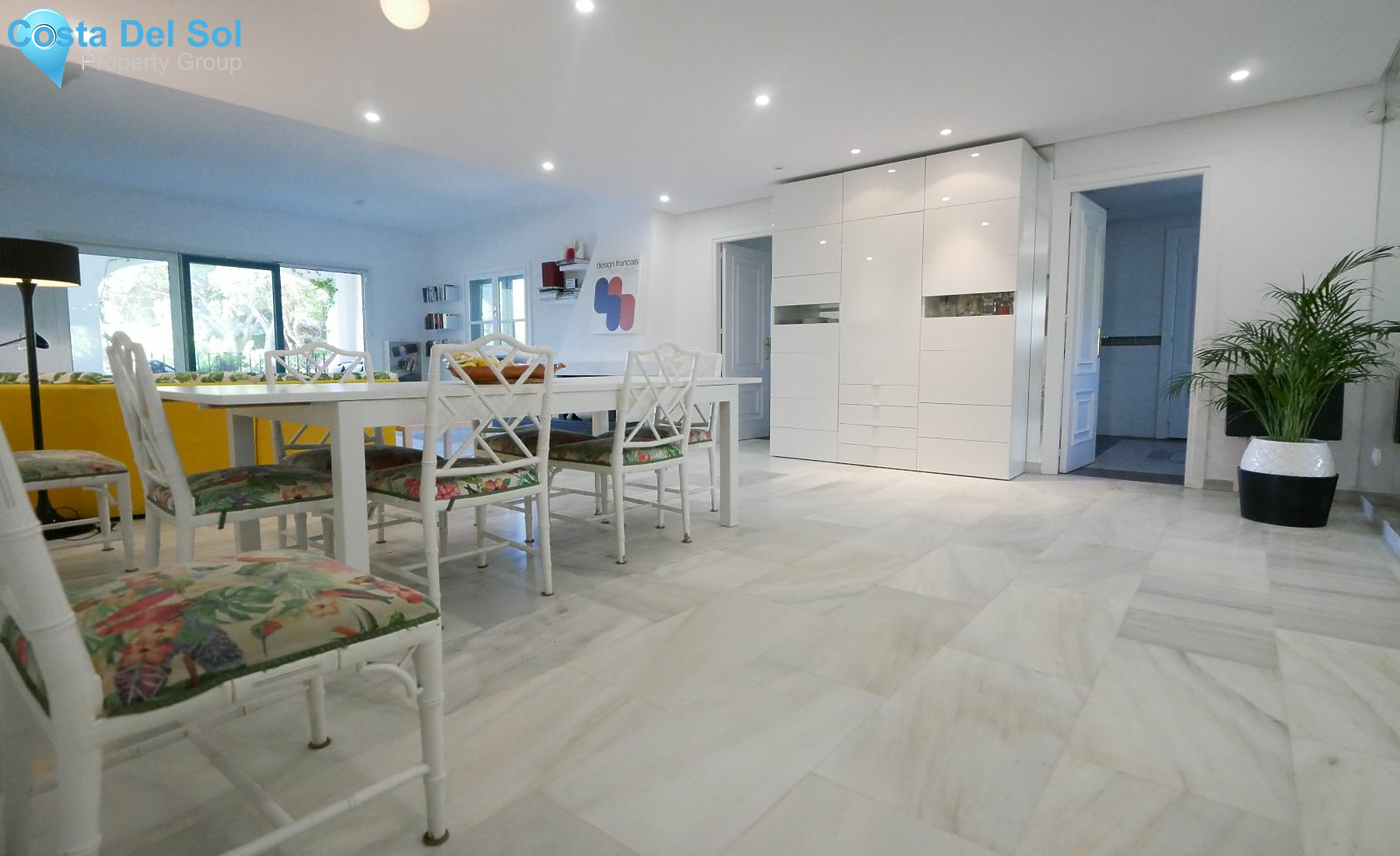 Middle Floor Apartment in Puerto de Cabopino-1448337