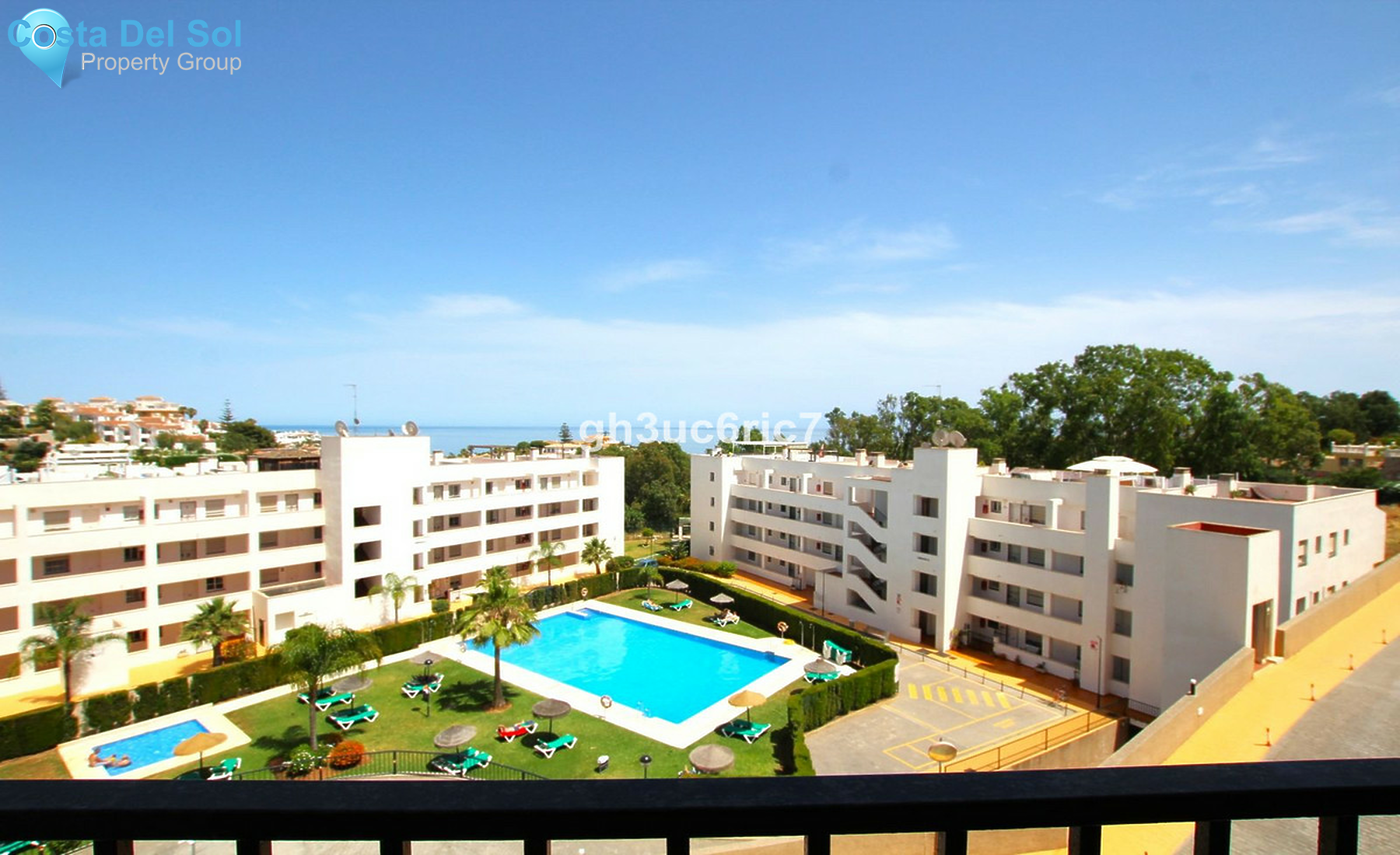 Middle Floor Apartment in Riviera del Sol-1246908