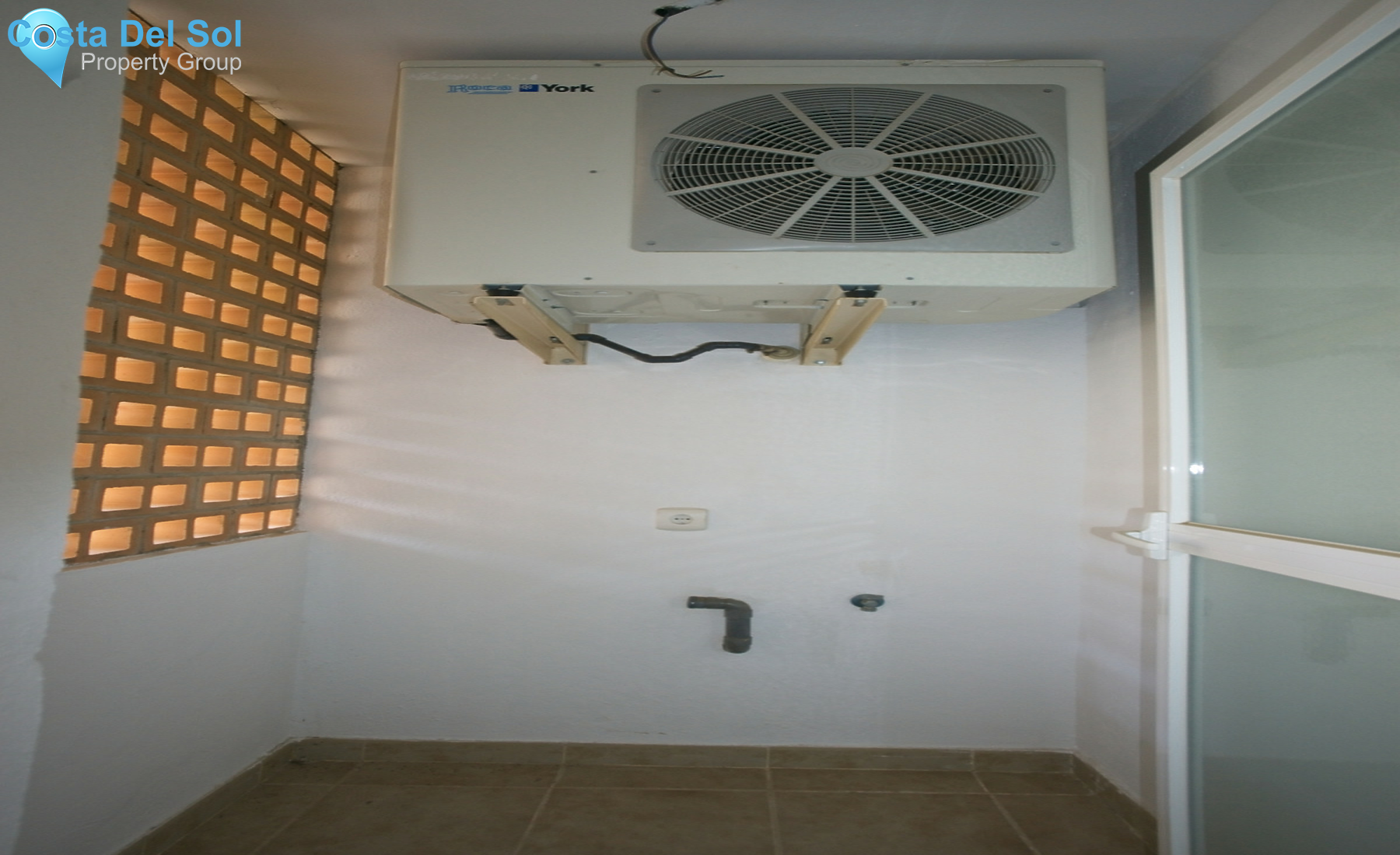 Middle Floor Apartment in Riviera del Sol-1356303