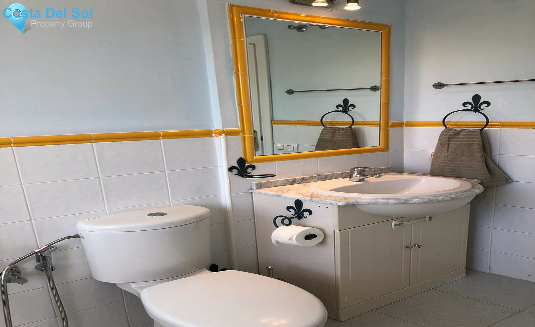 Middle Floor Apartment in Riviera del Sol-1368440