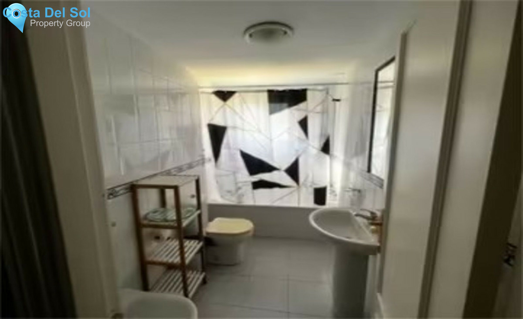 Middle Floor Apartment in Riviera del Sol-1412391