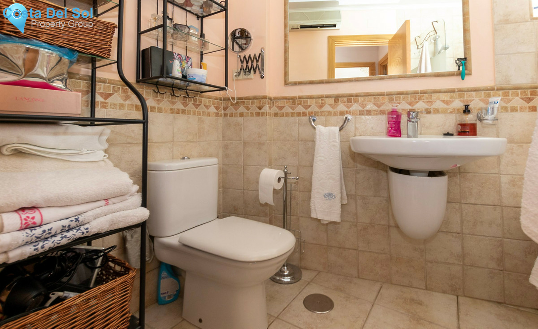 Middle Floor Apartment in Riviera del Sol-1450726