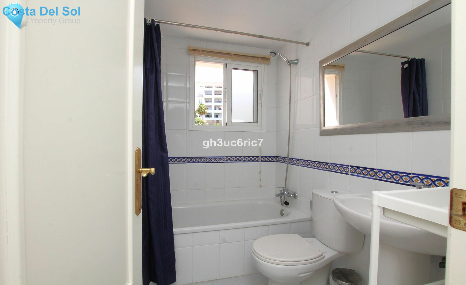 Middle Floor Apartment in Riviera del Sol-1127930