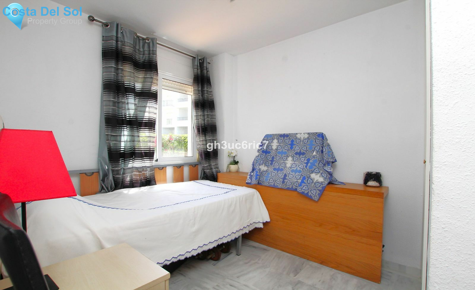 Middle Floor Apartment in Riviera del Sol-1127931