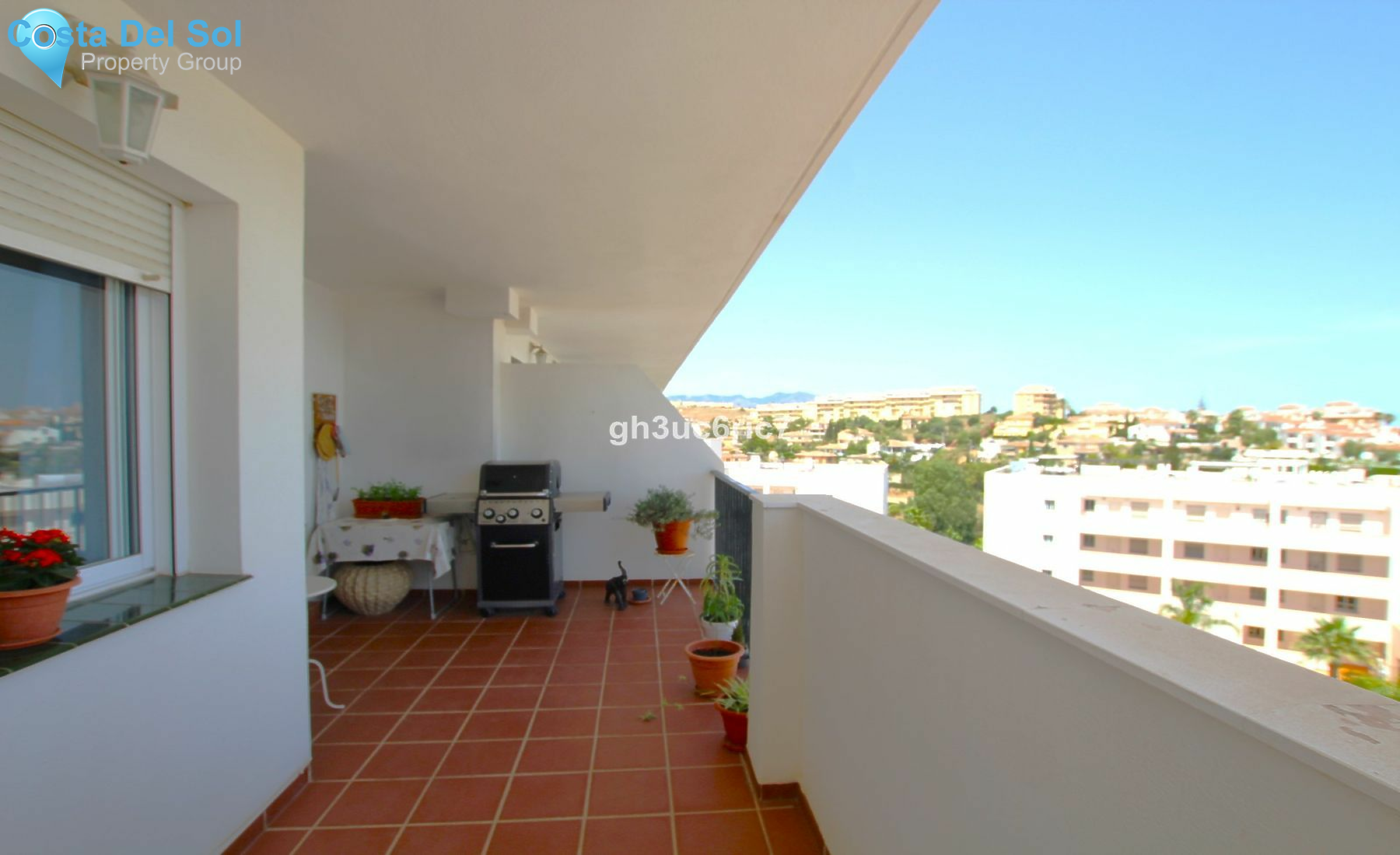 Middle Floor Apartment in Riviera del Sol-1127926