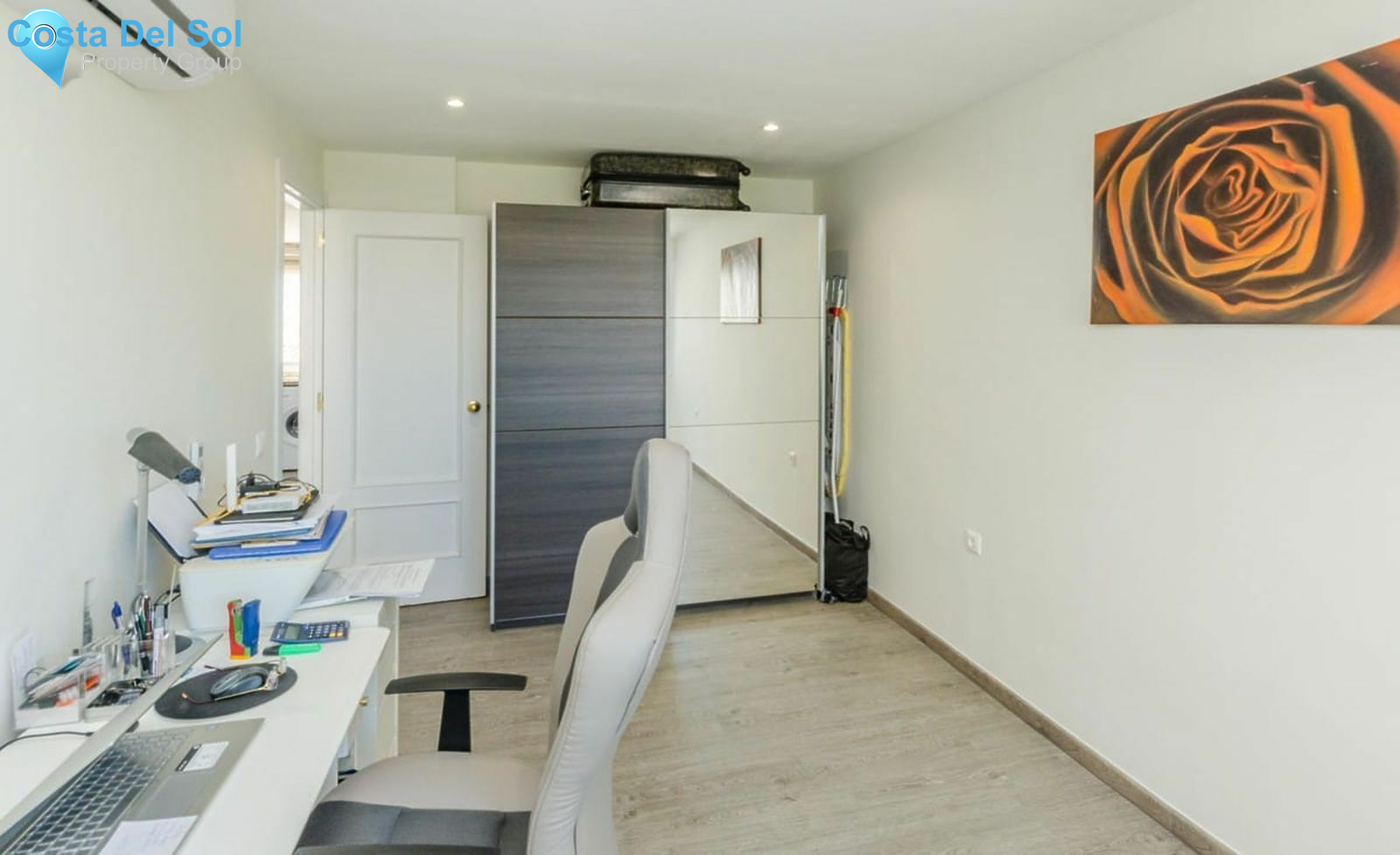 Middle Floor Apartment in Riviera del Sol-1163733