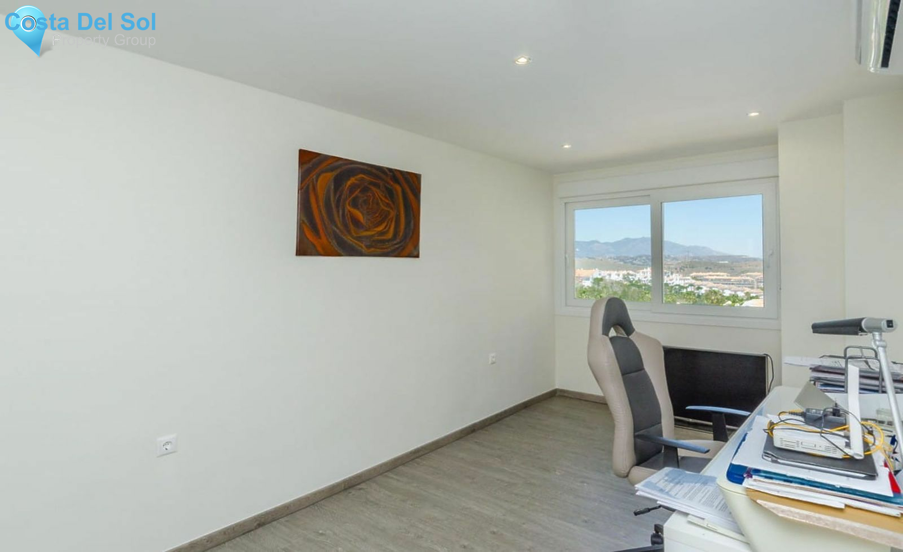 Middle Floor Apartment in Riviera del Sol-1163734
