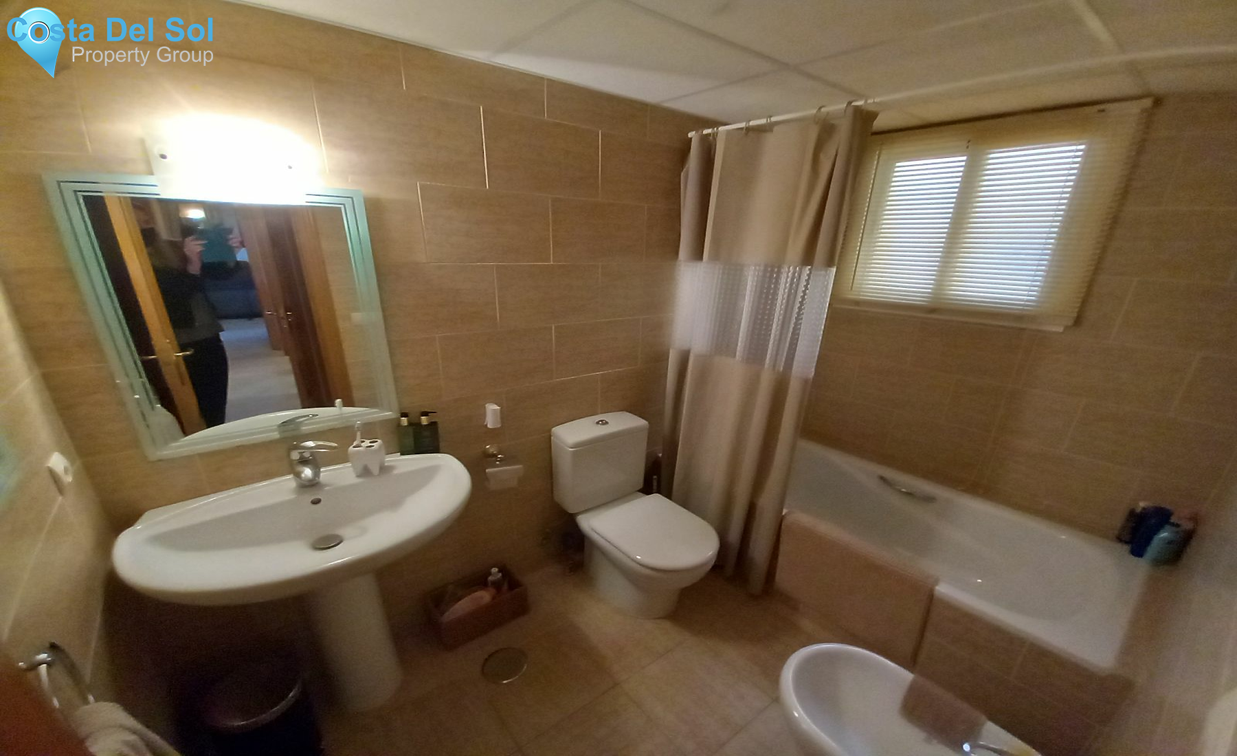 Middle Floor Apartment in Riviera del Sol-1200257