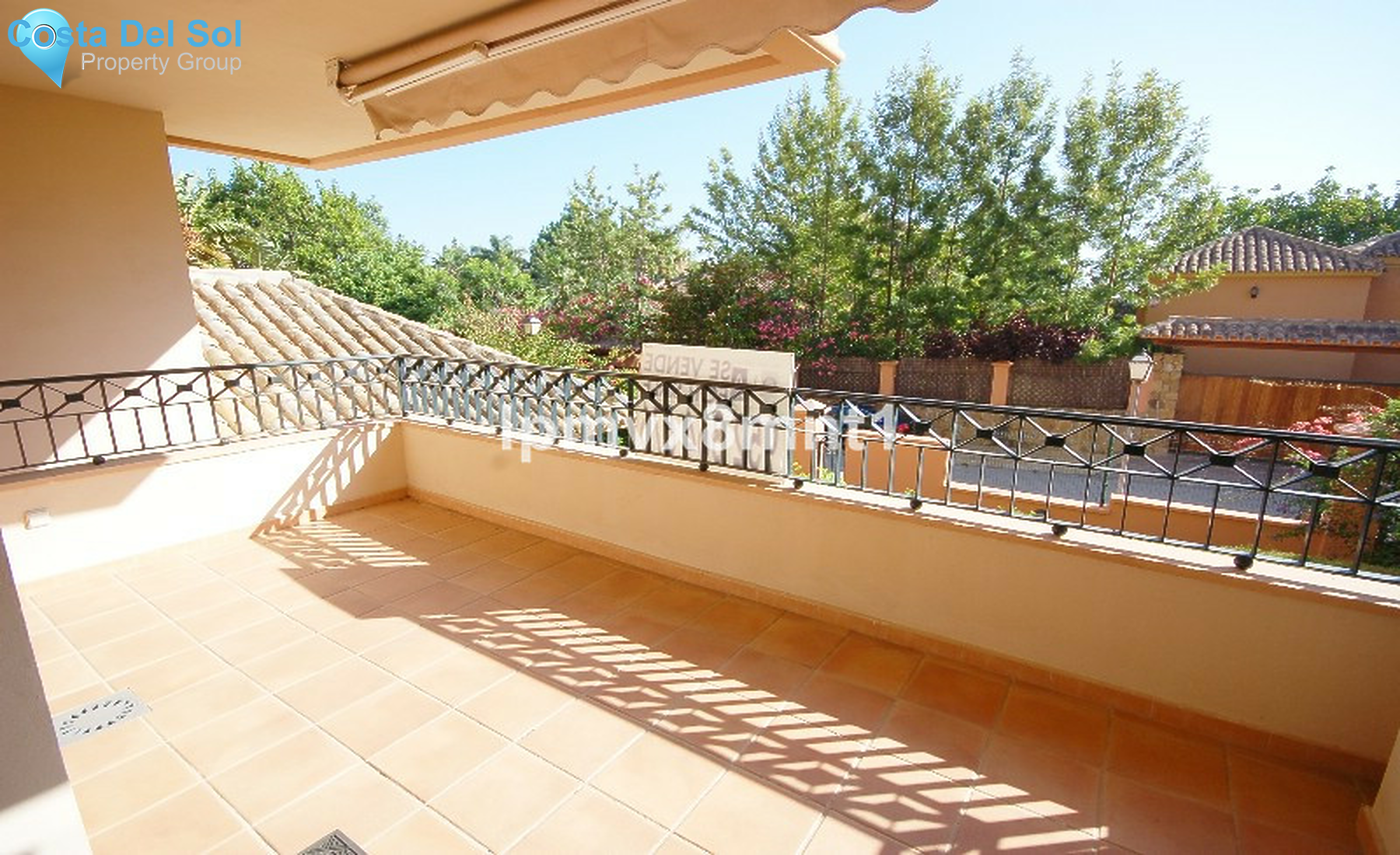 Middle Floor Apartment in Río Real-1289647