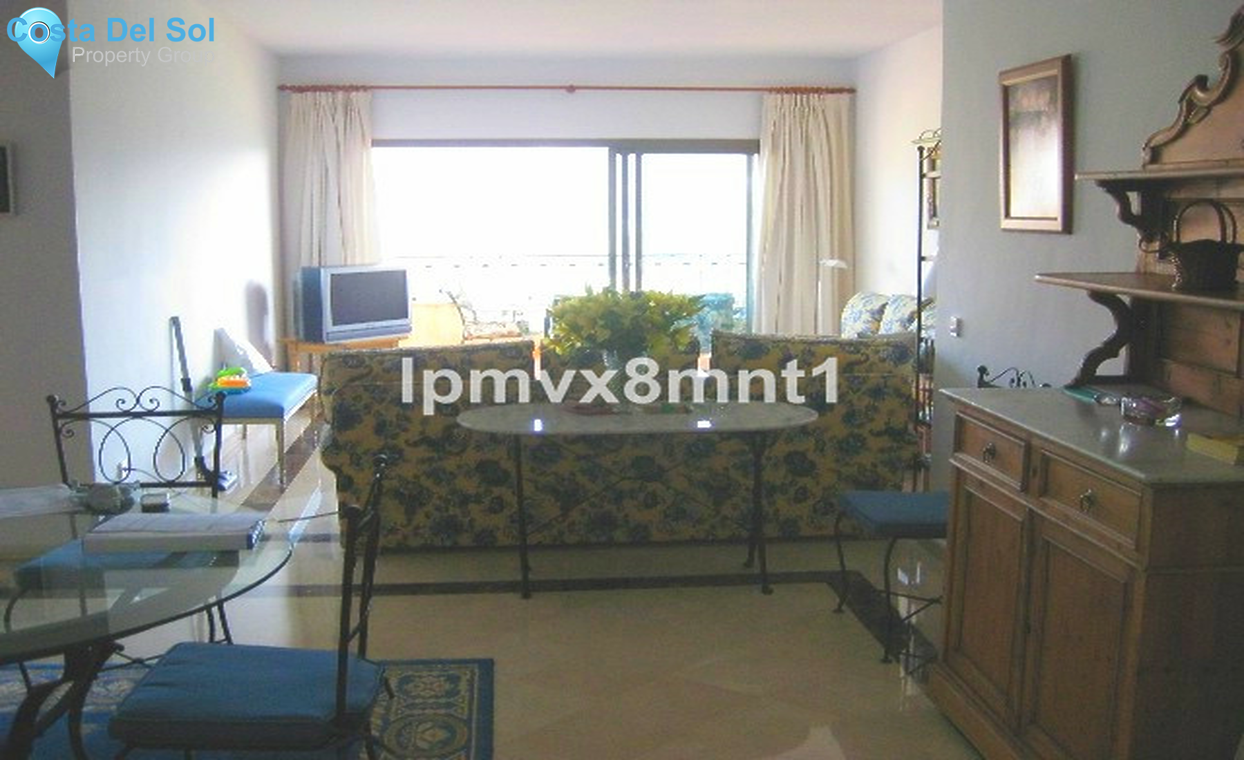 Middle Floor Apartment in Río Real-1289651