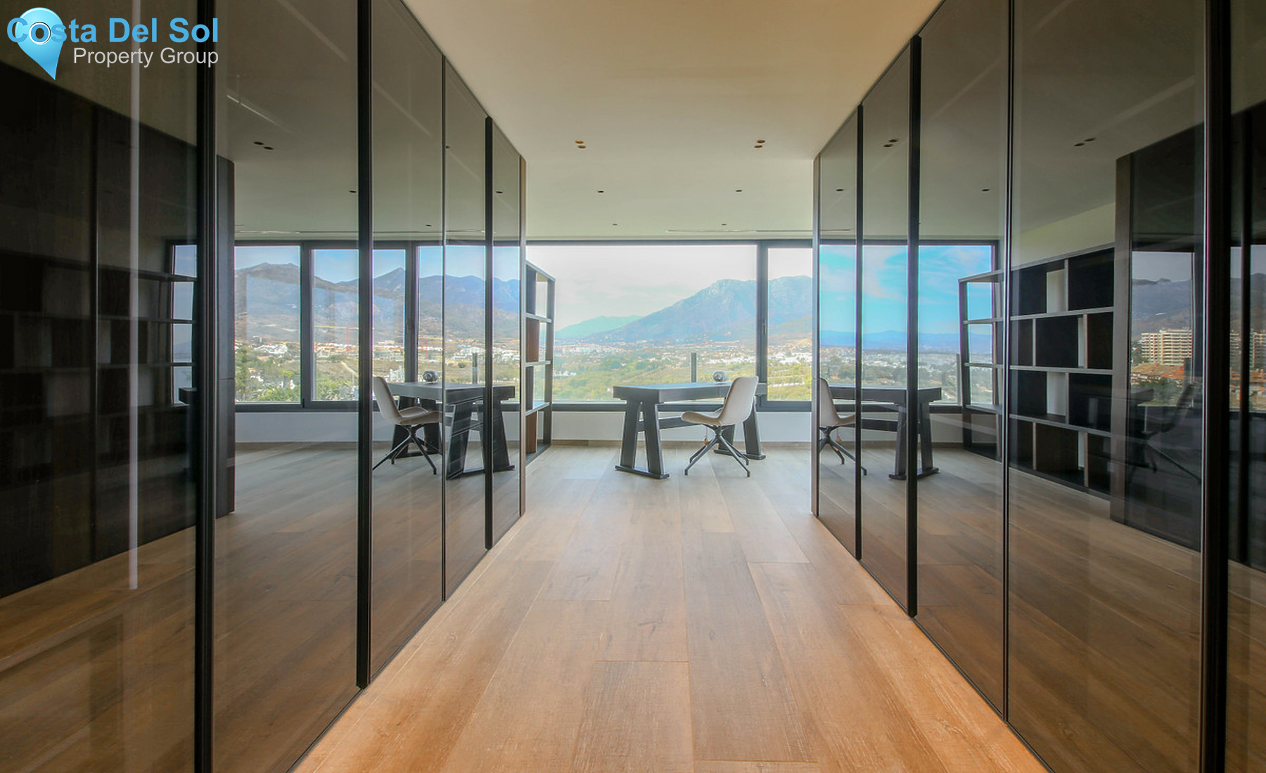 Middle Floor Apartment in Río Real-1327171