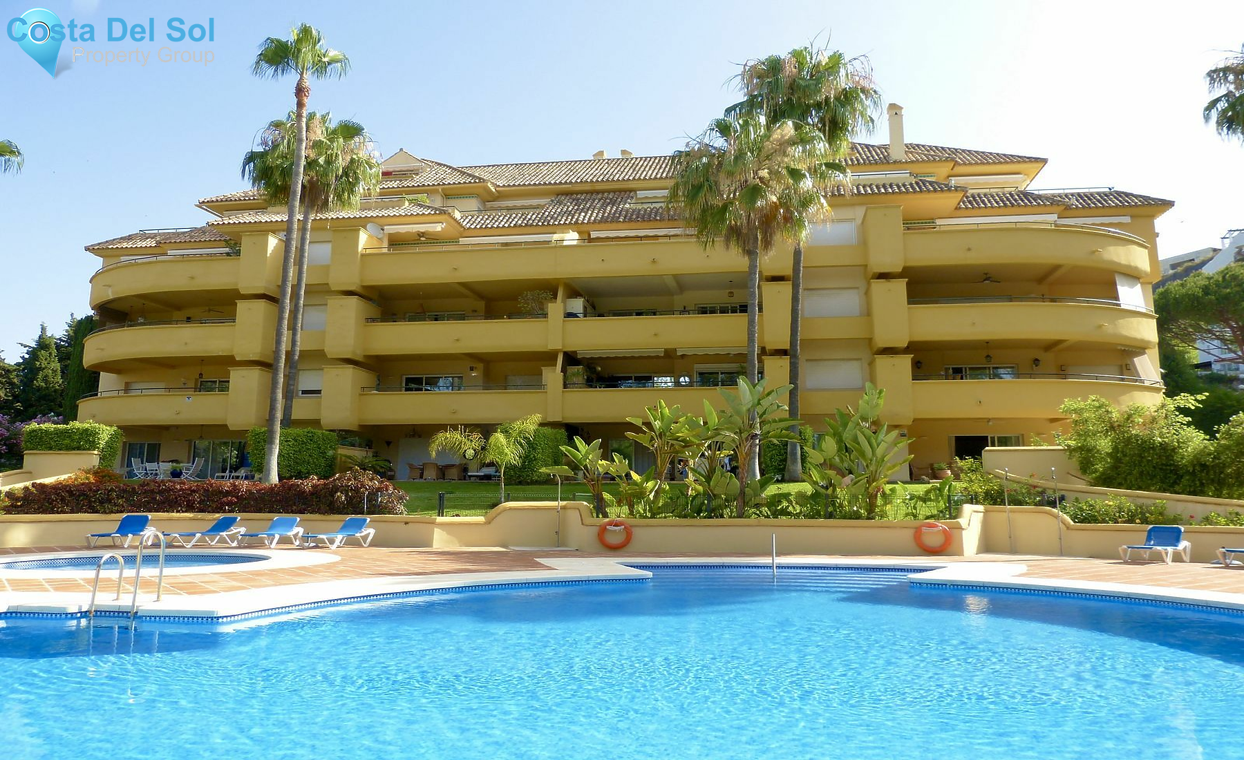 Middle Floor Apartment in Río Real