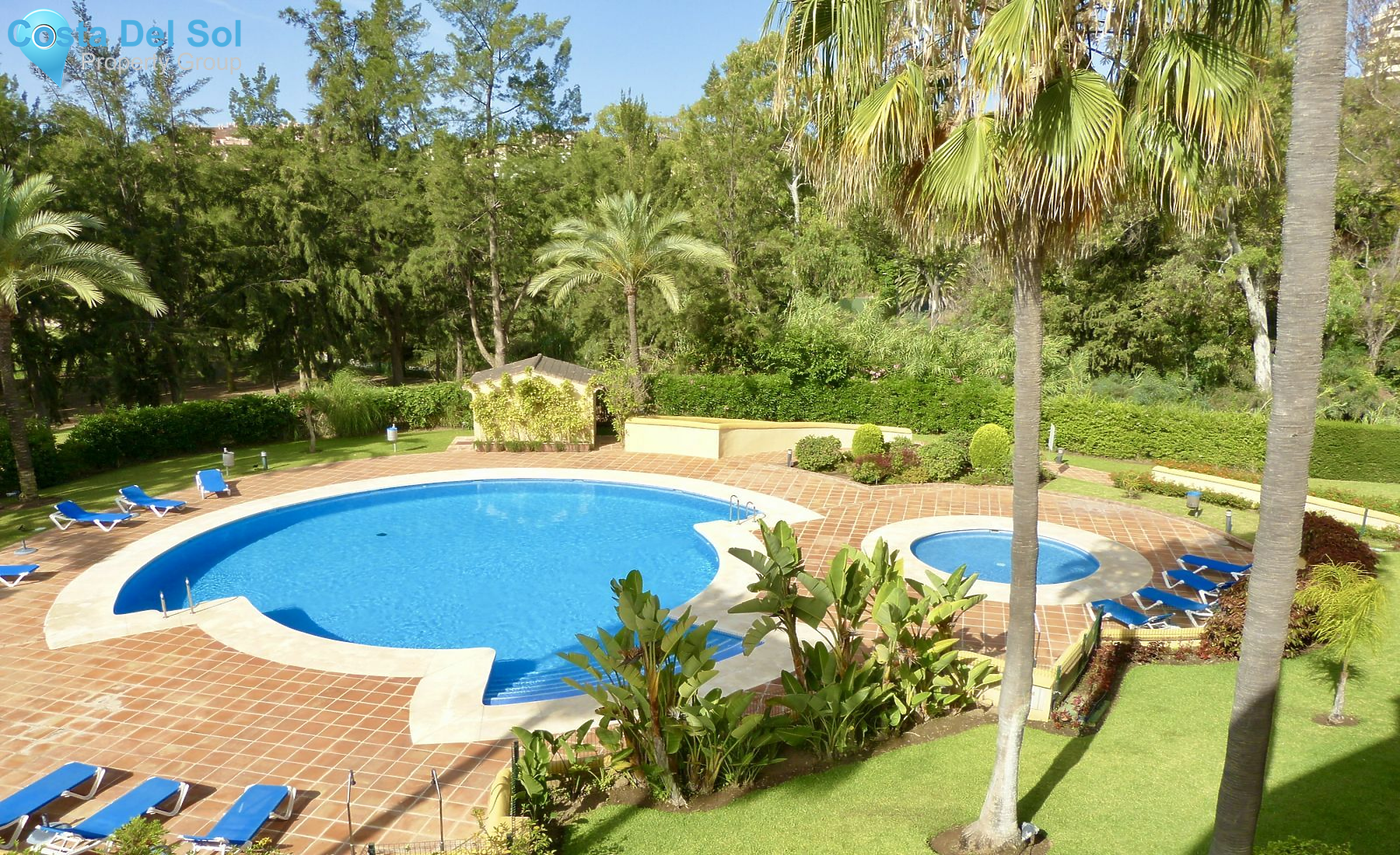 Middle Floor Apartment in Río Real-1142179