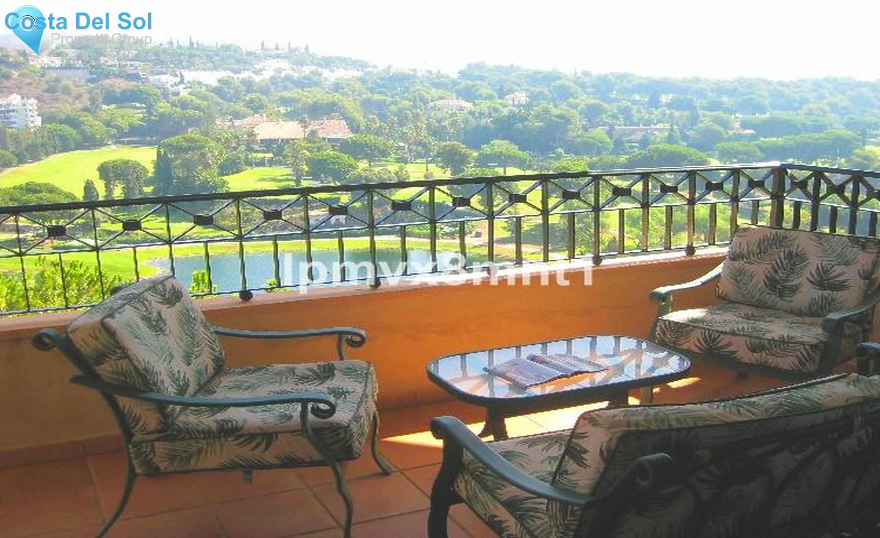 Middle Floor Apartment in Río Real