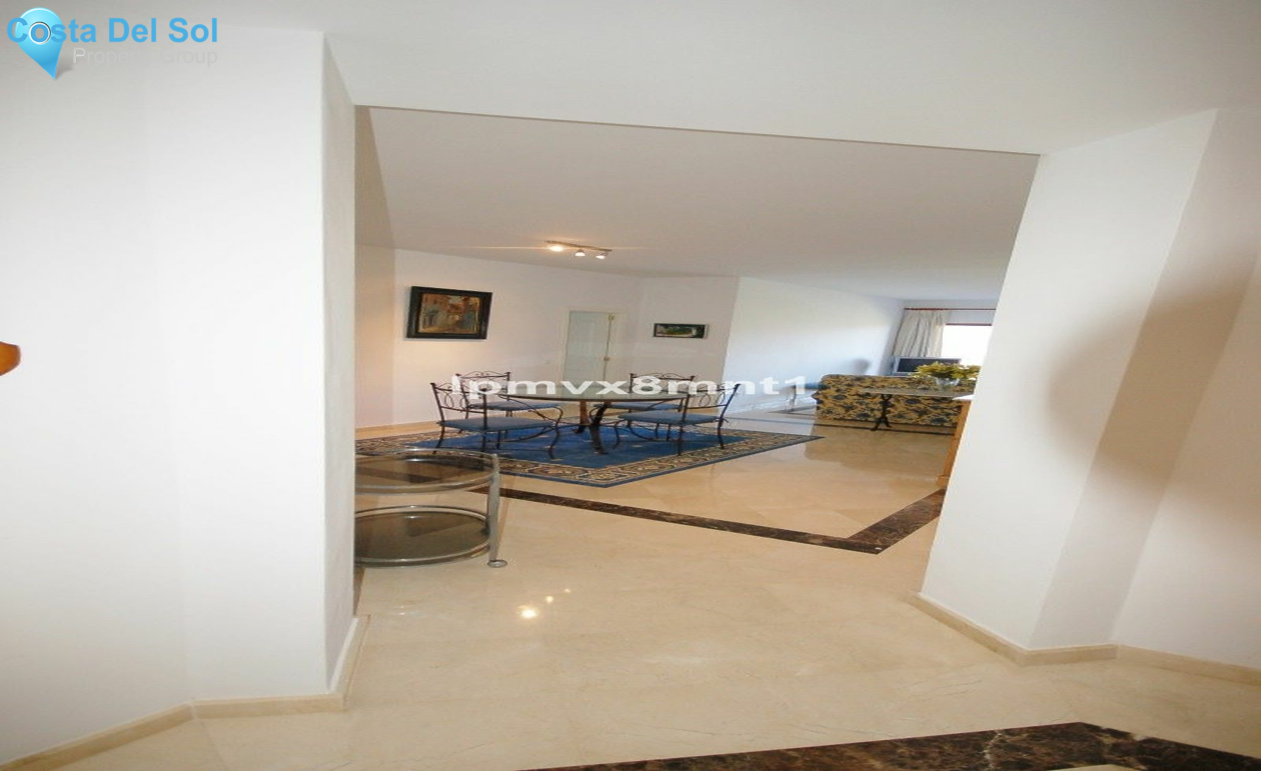Middle Floor Apartment in Río Real-1205363