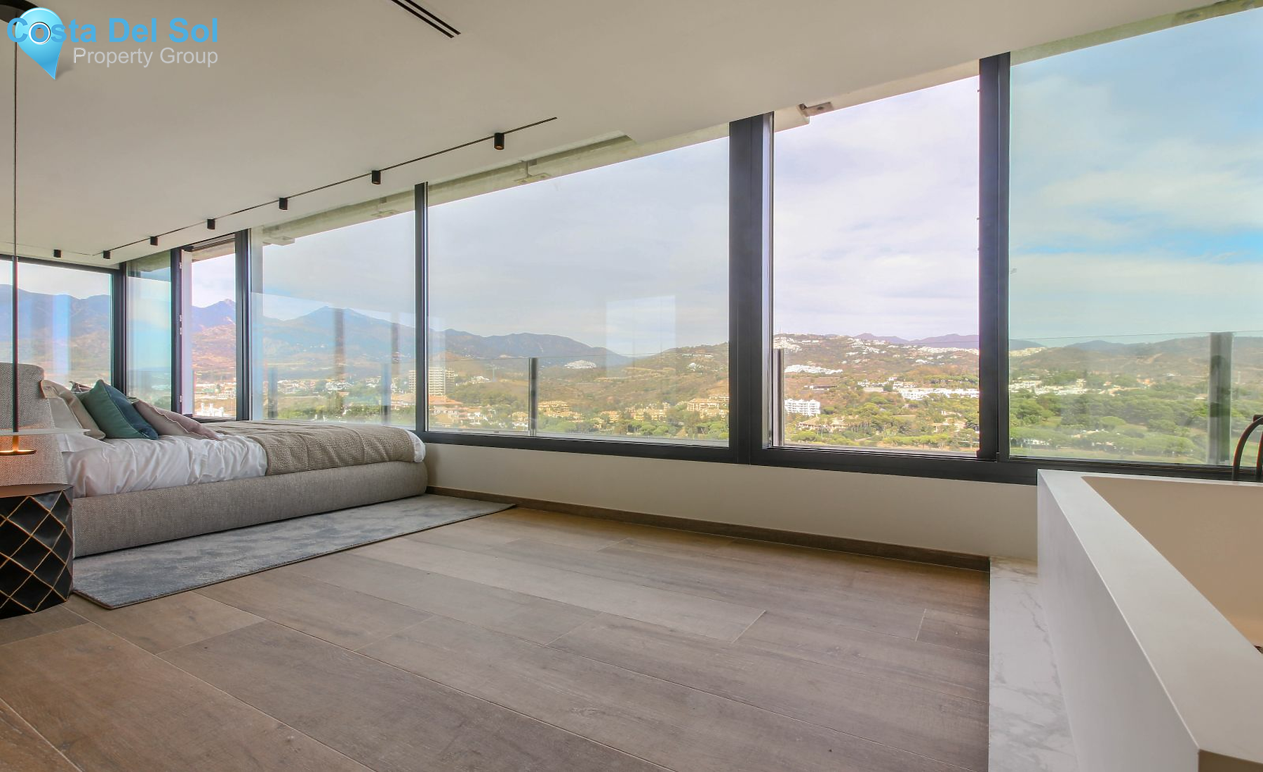 Middle Floor Apartment in Río Real-1211065