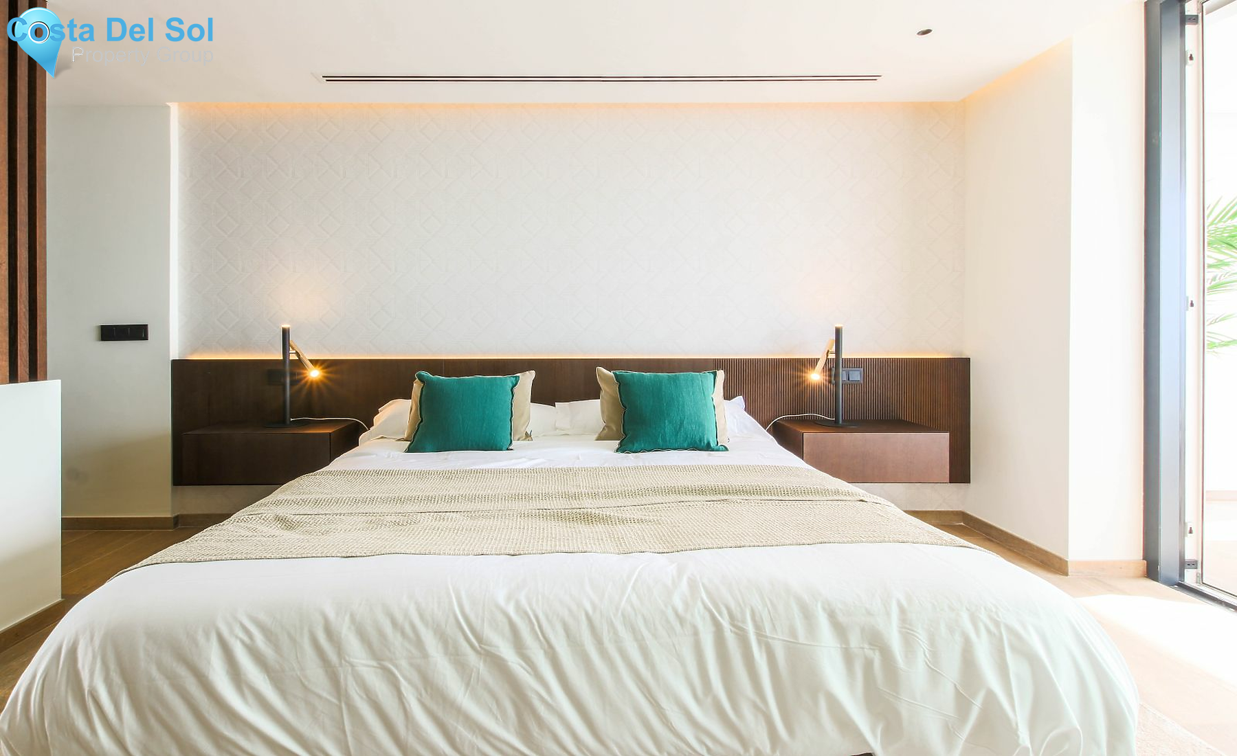 Middle Floor Apartment in Río Real-1211060