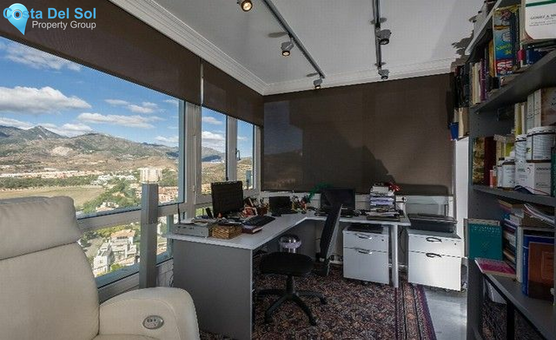 Middle Floor Apartment in Río Real-1546066